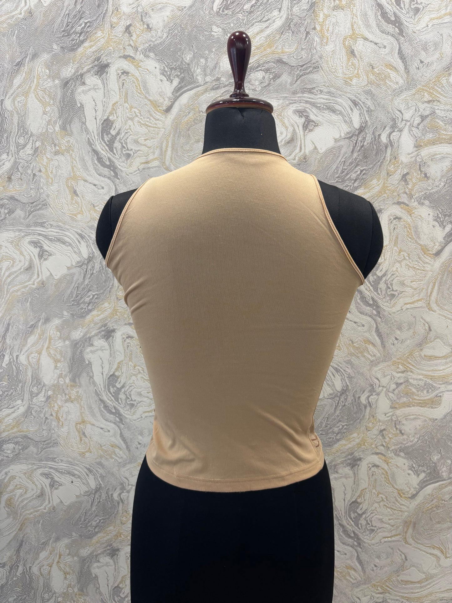 Sand-dune lily top
