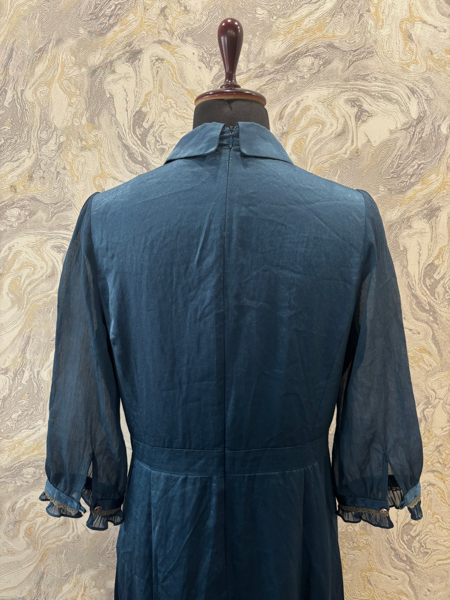 Regency era dress