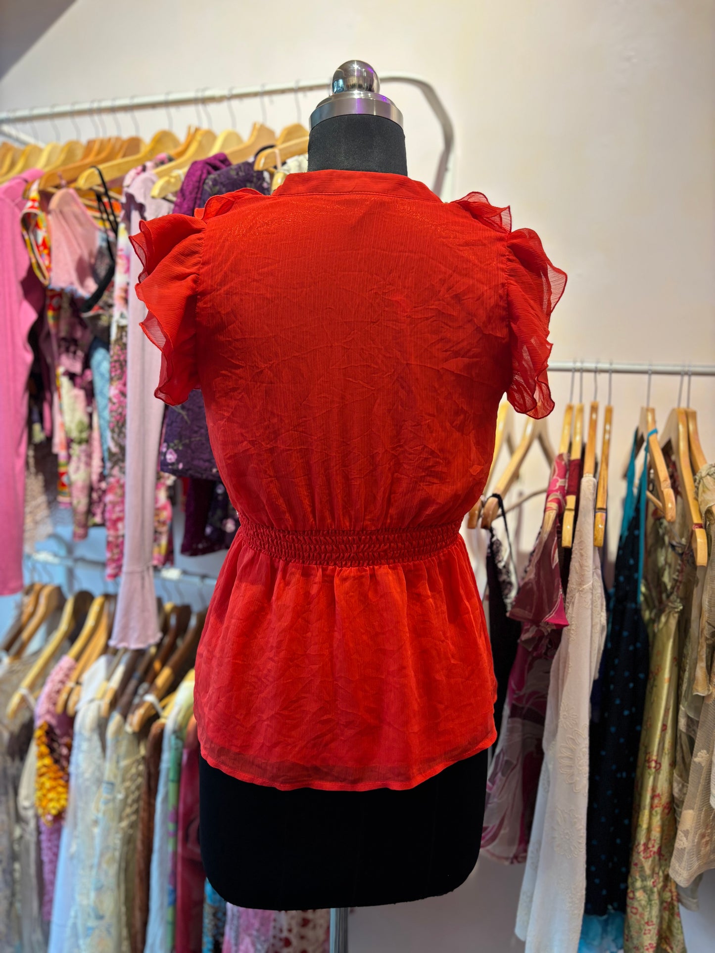 Super vintage red ruffle neck top