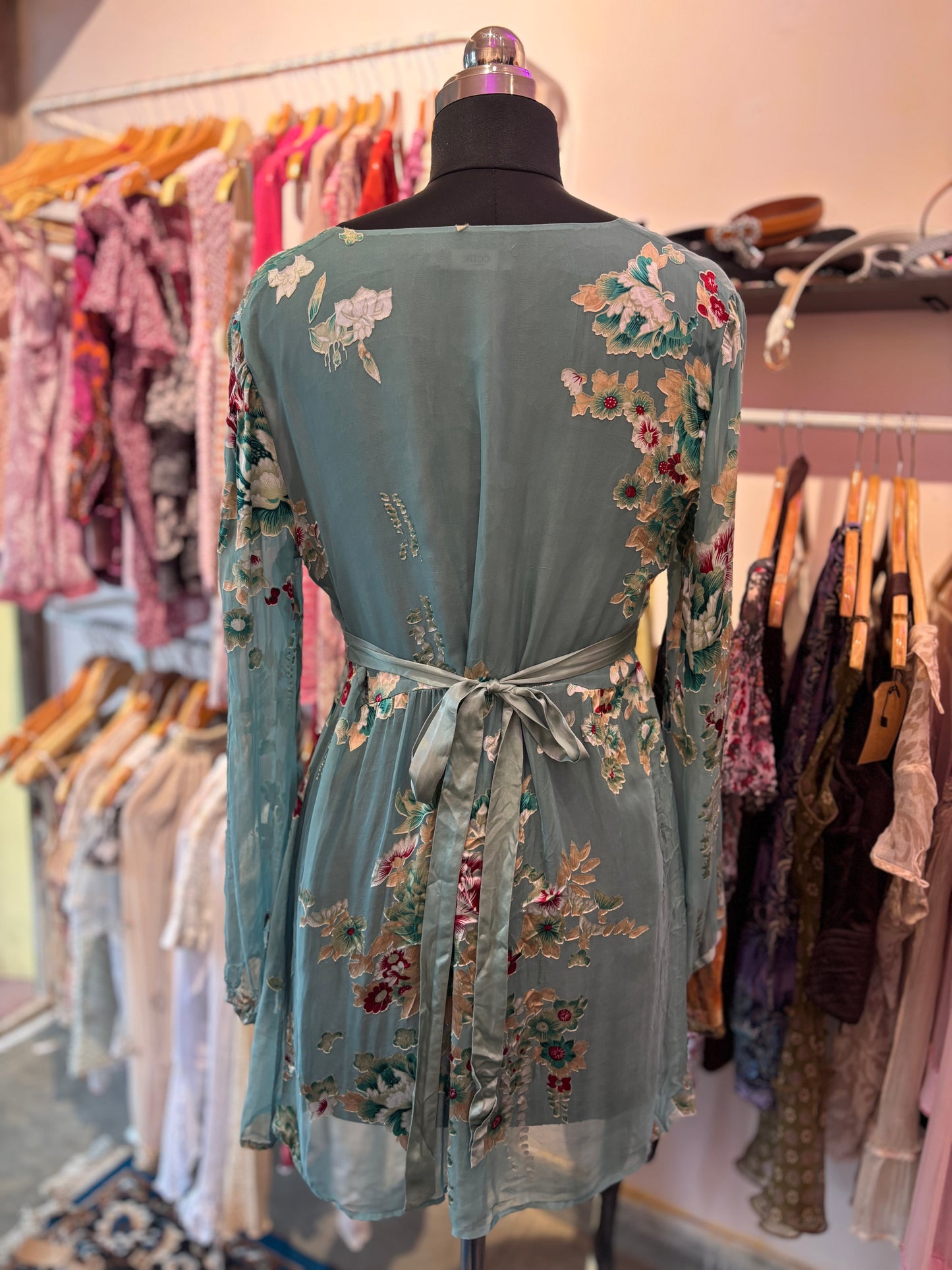 Super vintage green floral silk dress