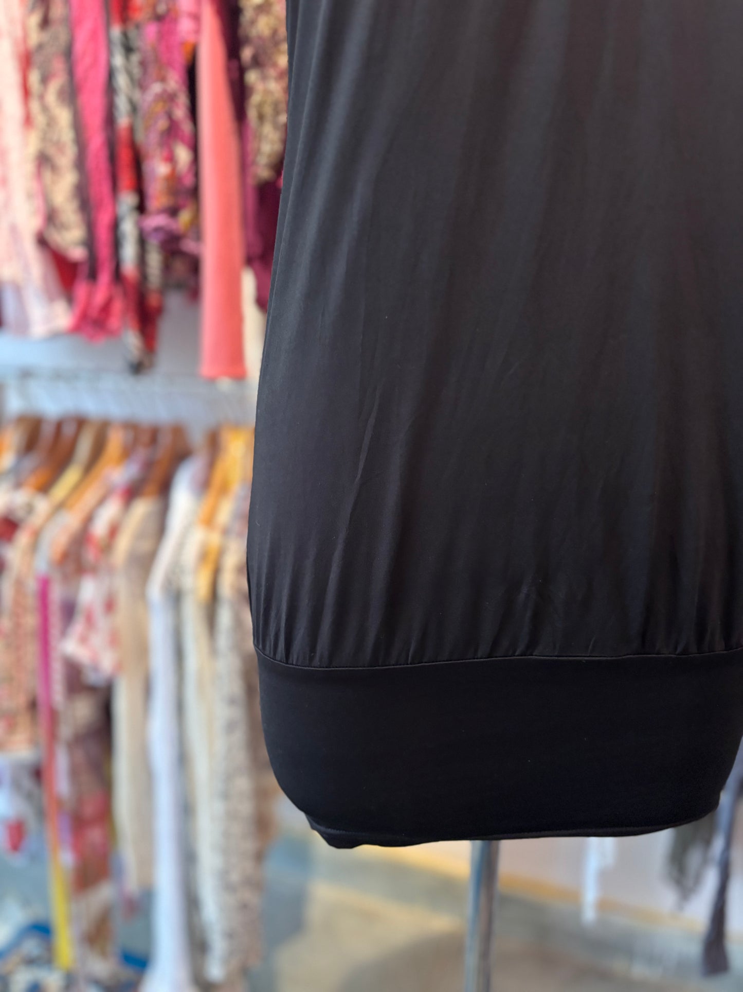 Beaded neck 2000’s dress