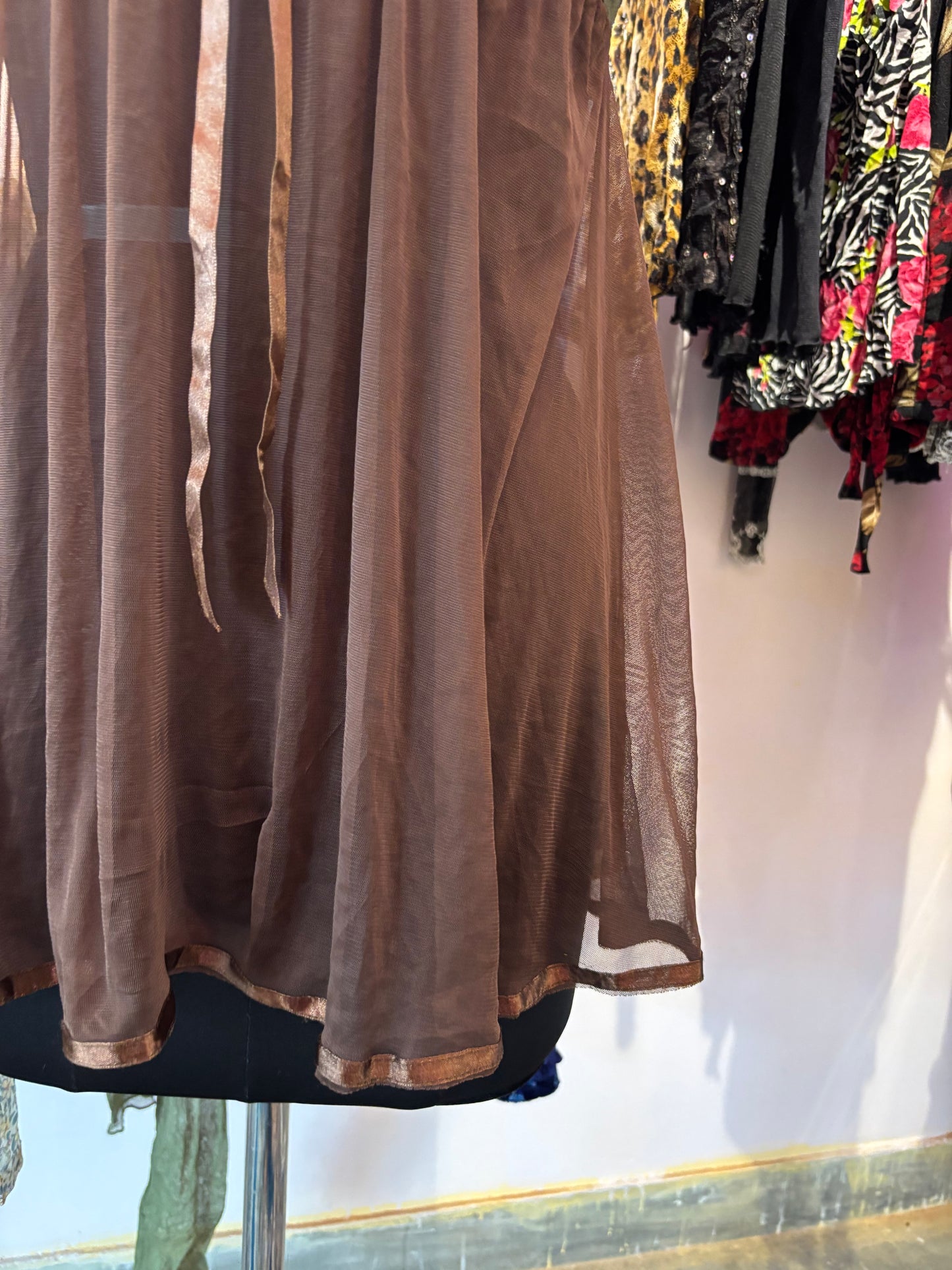 Lacy bust chiffon dress