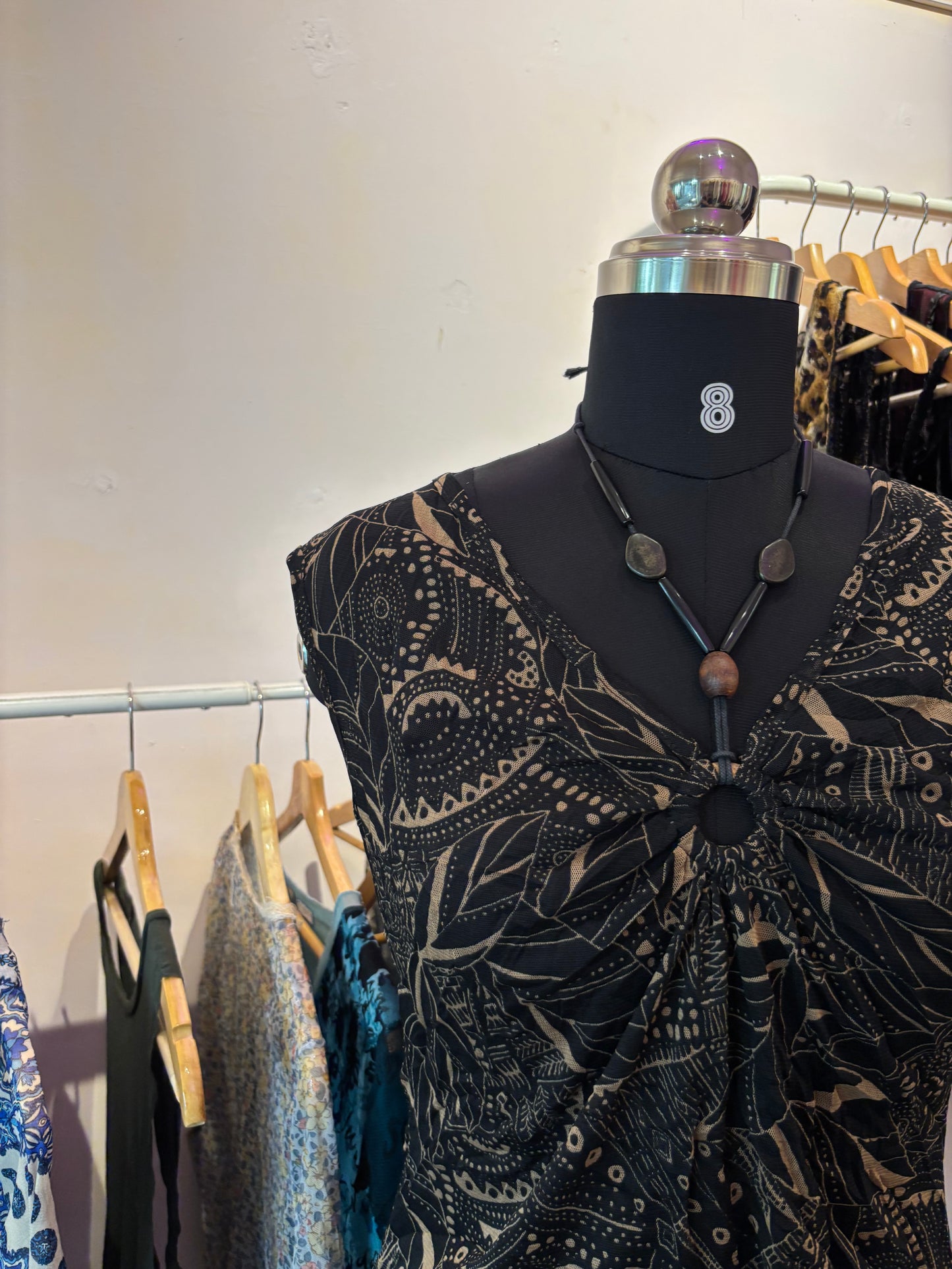 Vintage neck bead top