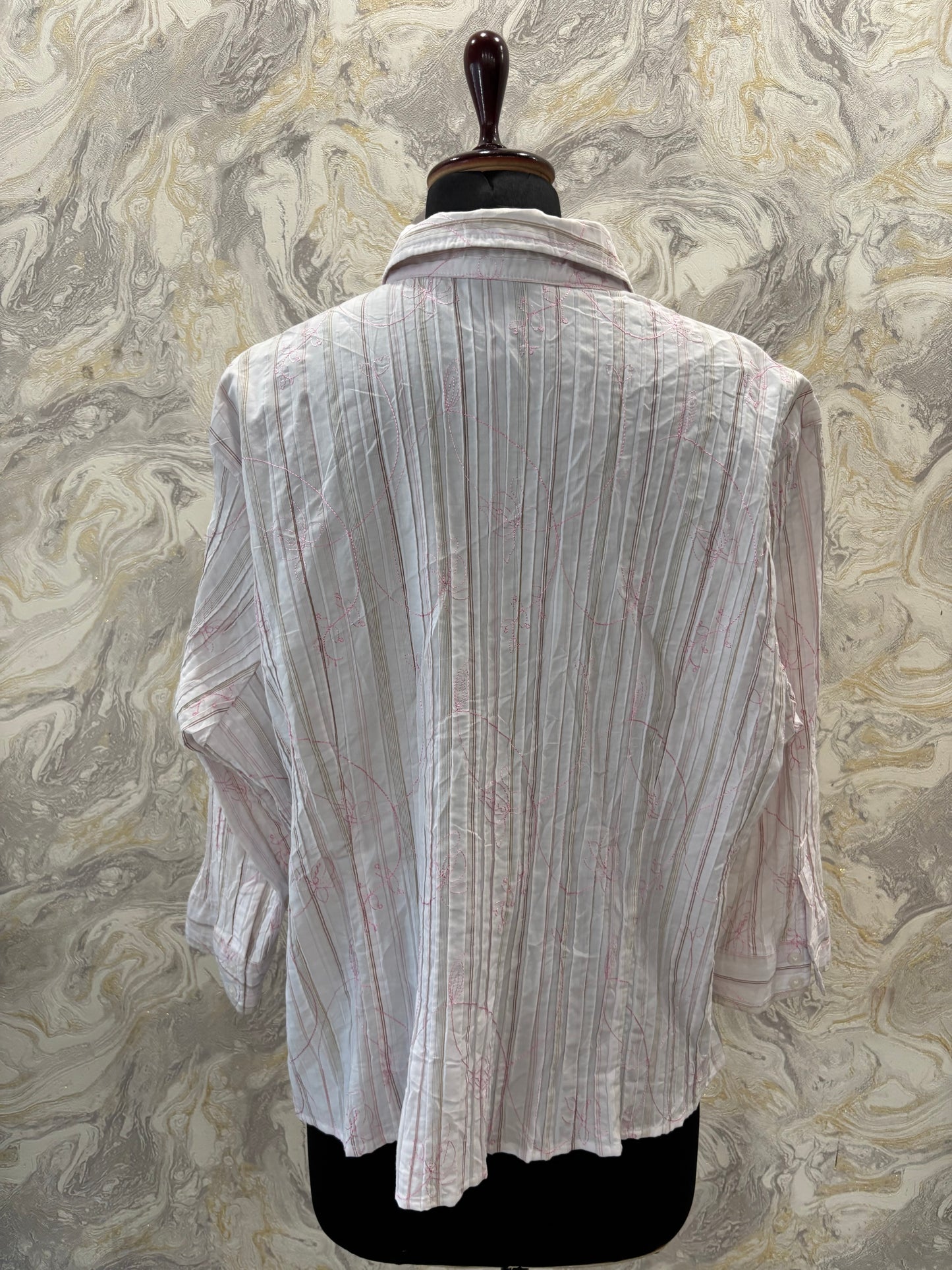 2000’s vertical line shirt with embroidery
