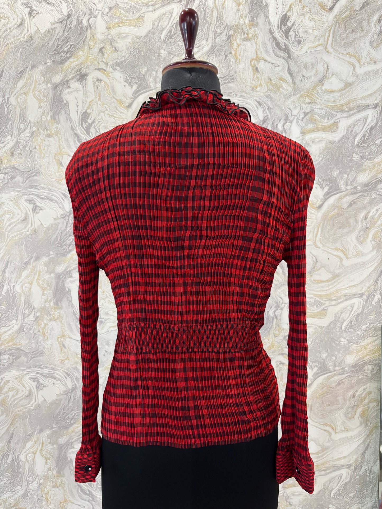 Checkered vintage pleated top