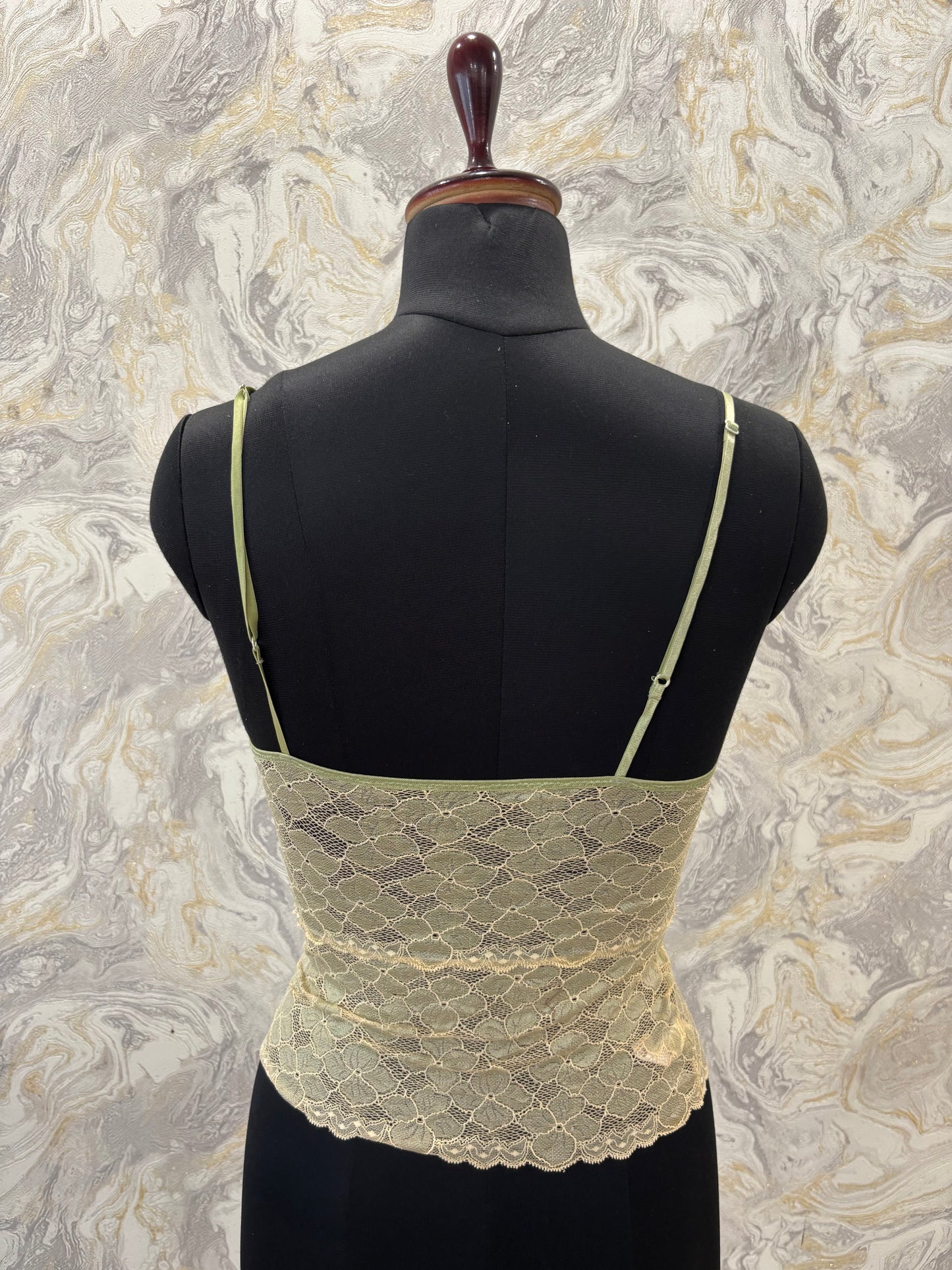 Super vintage lacy top