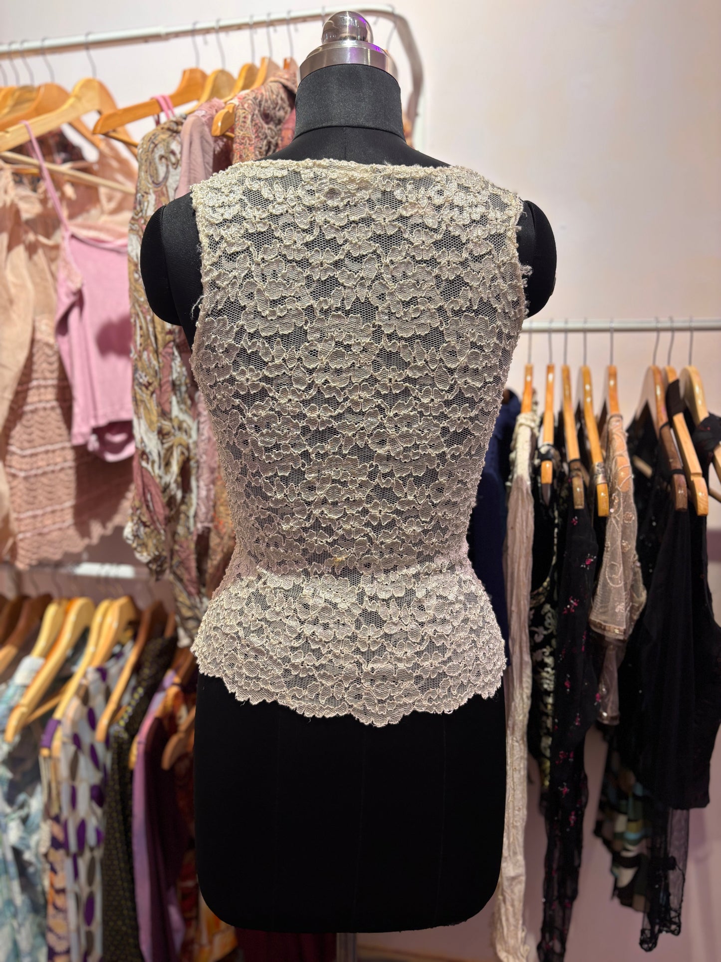 Vintage textured lace top