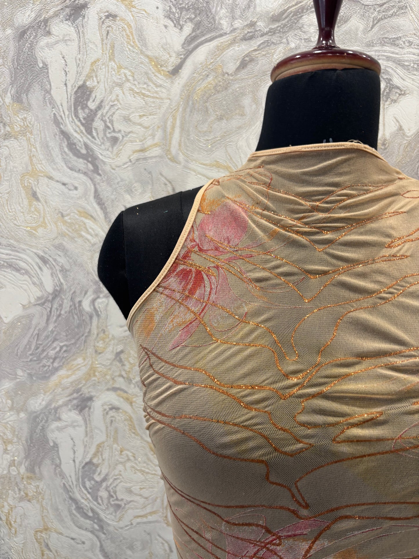 Sand-dune lily top