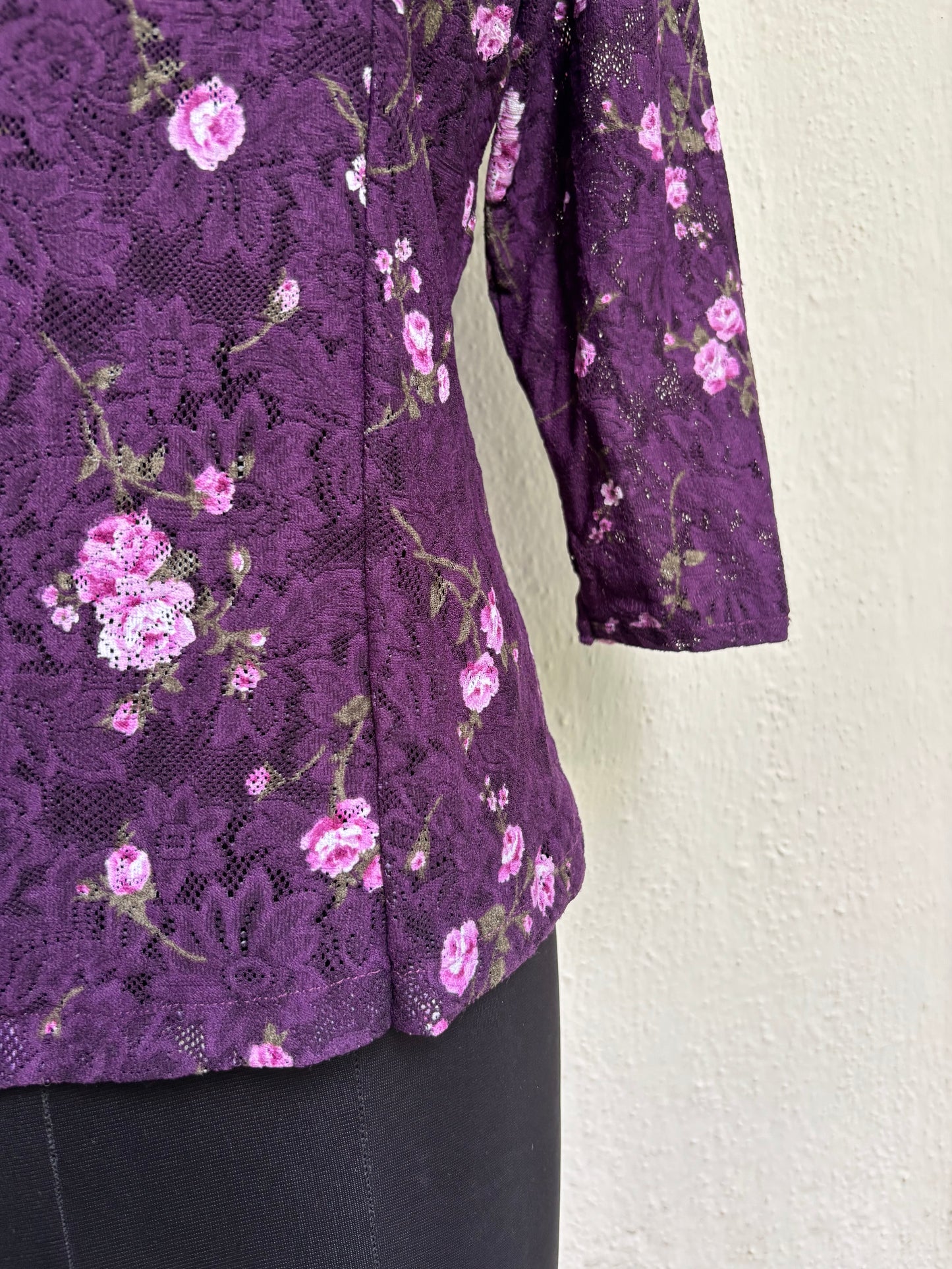 Vintage roses top