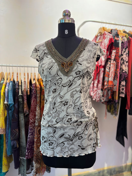 Katdana neckline indie top