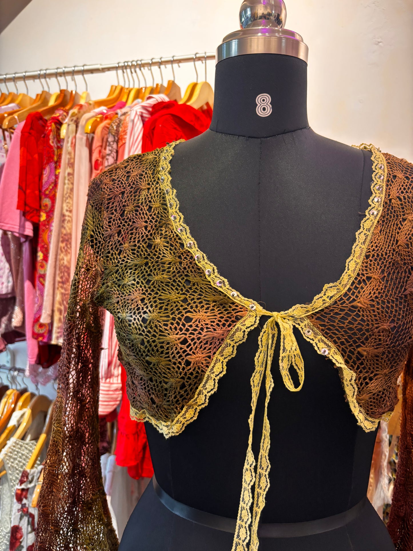 Vintage crochet lace overweat