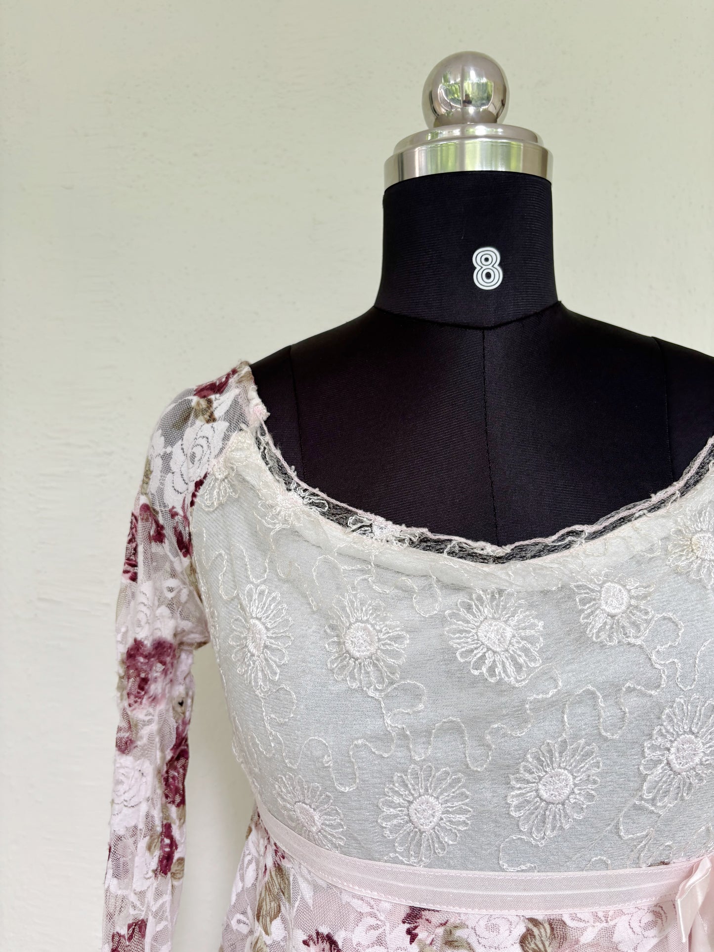 Floral lacy top with embroidered details
