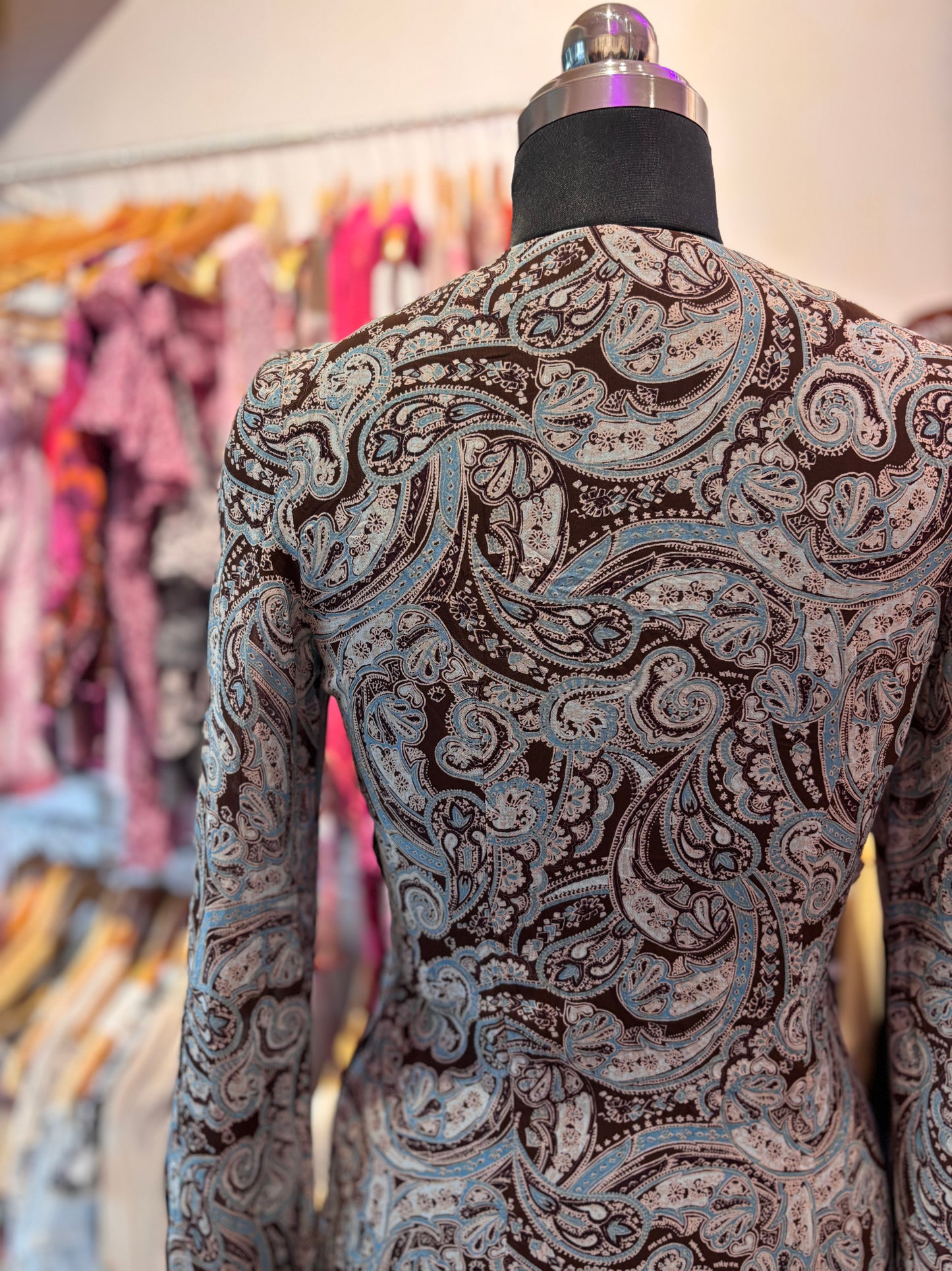 Vintage paisley dress with flared sleeves