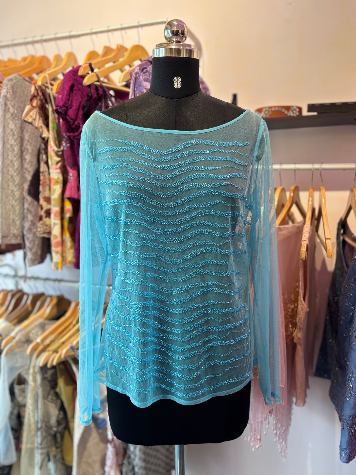 beaded wave top