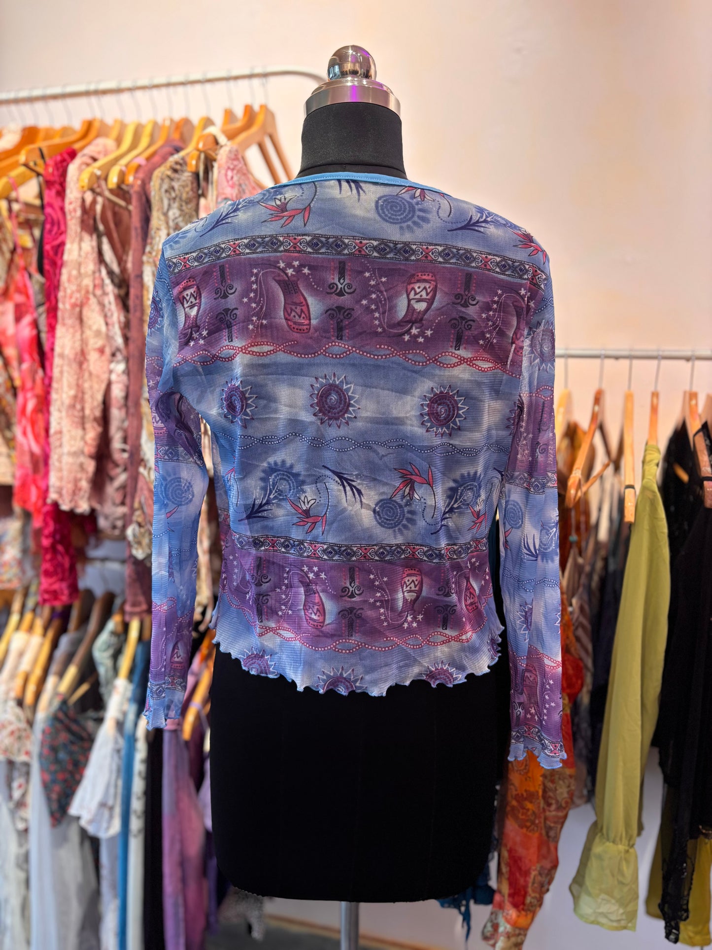 2000’s front tie top