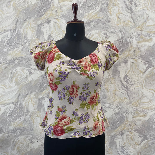 Floral love top