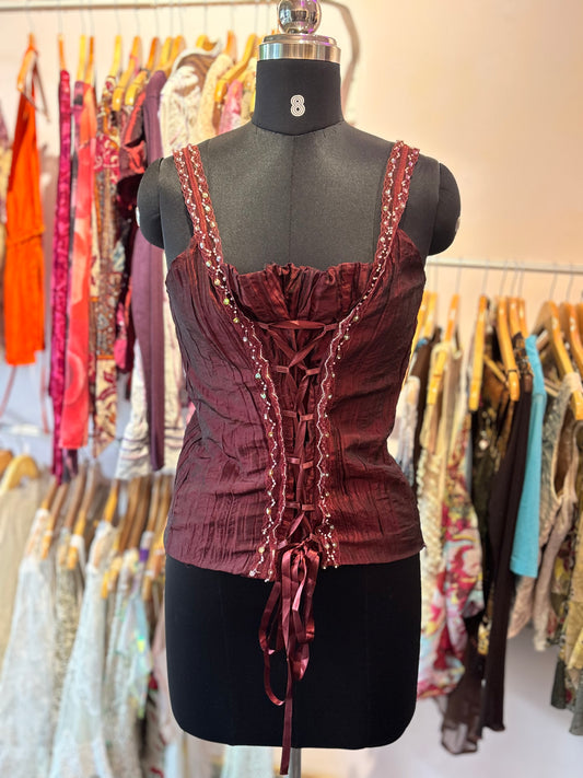 Queen’s corset amazing details