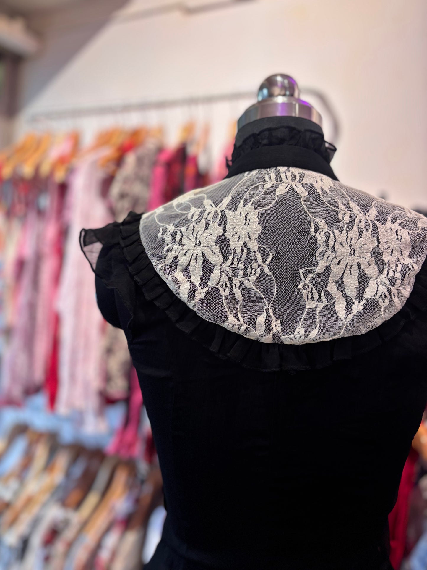 Elizabeth lacy top