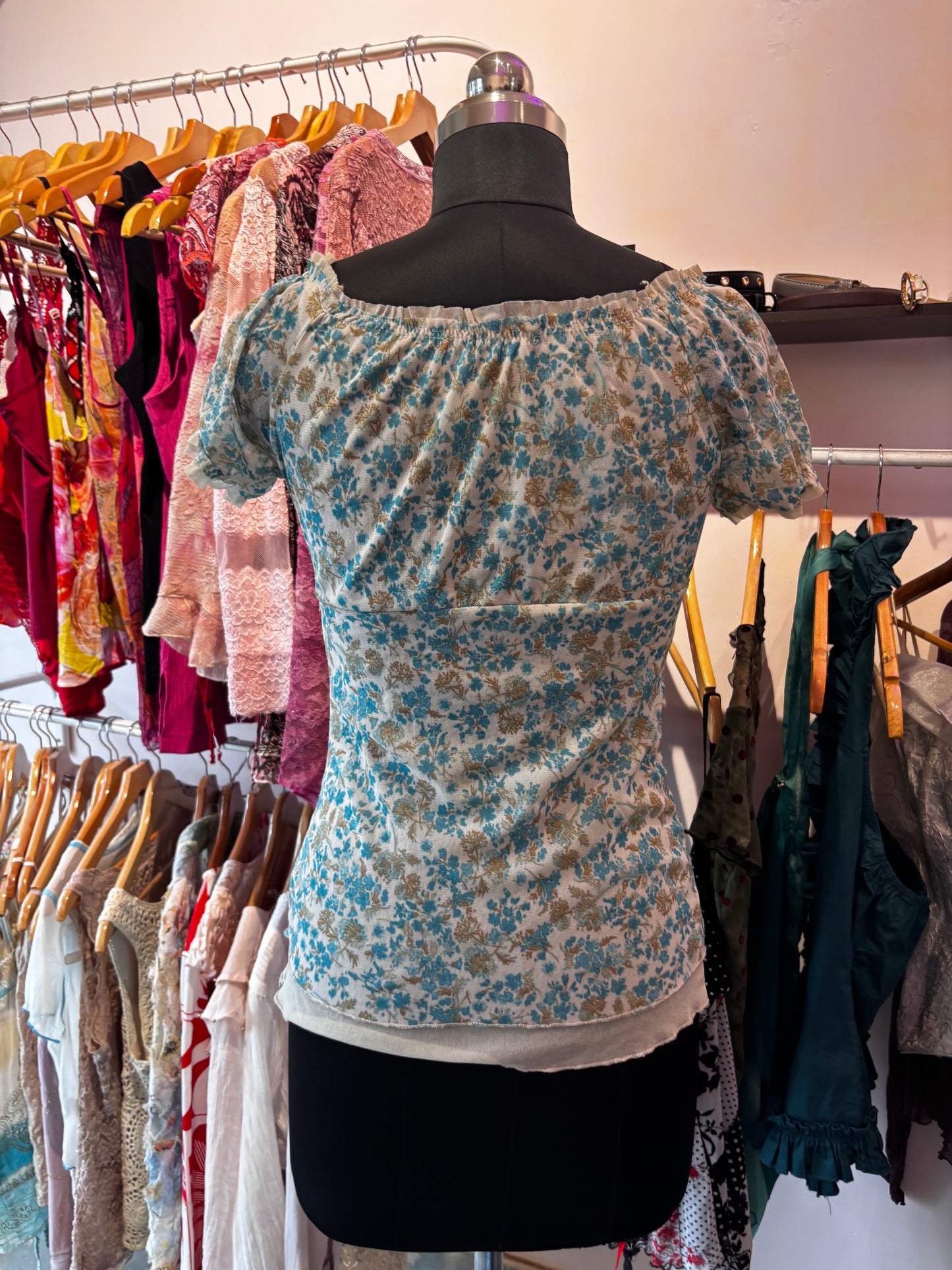 Green floral retro top