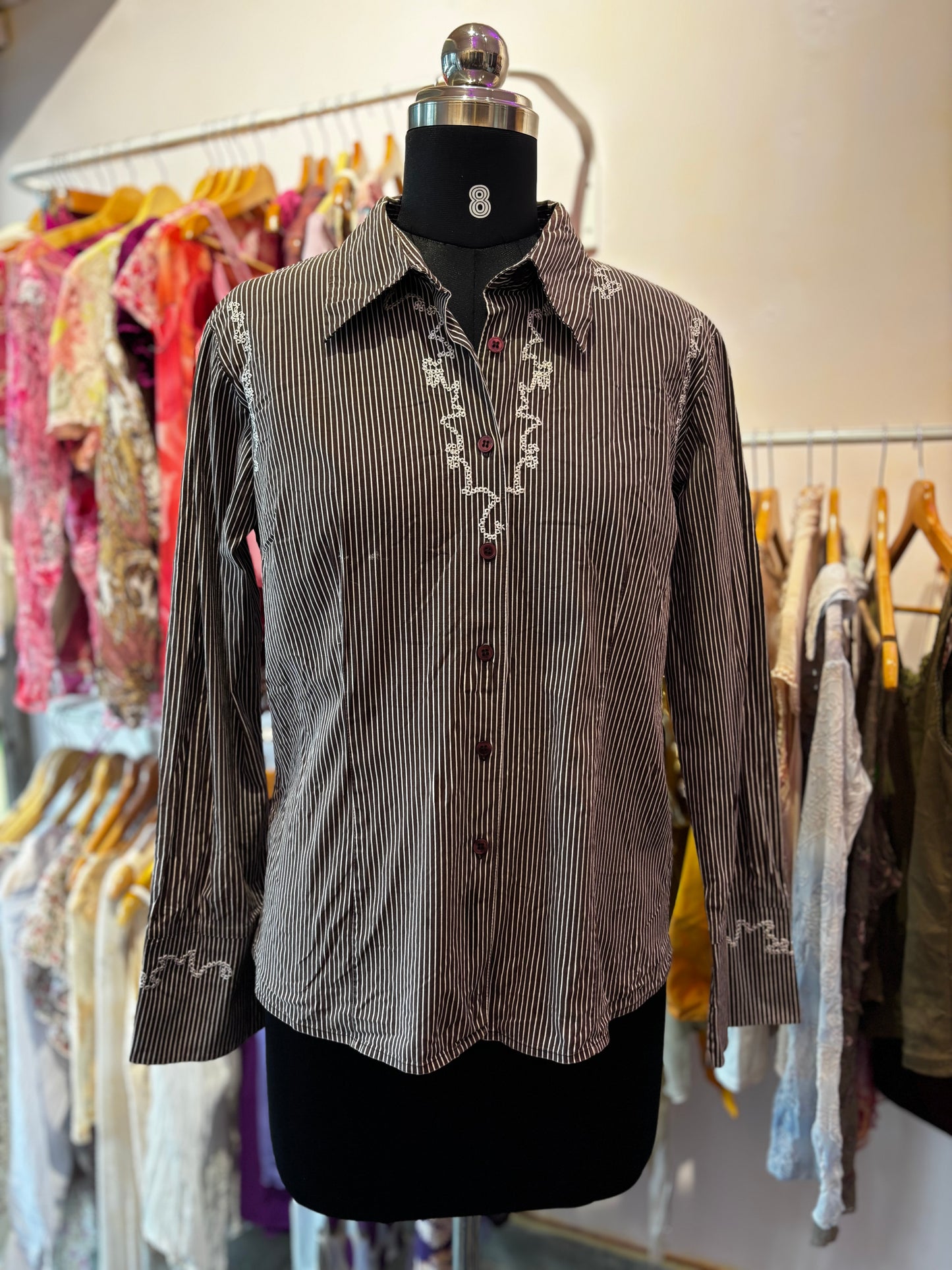 Vintage stripe shirt with embroidery