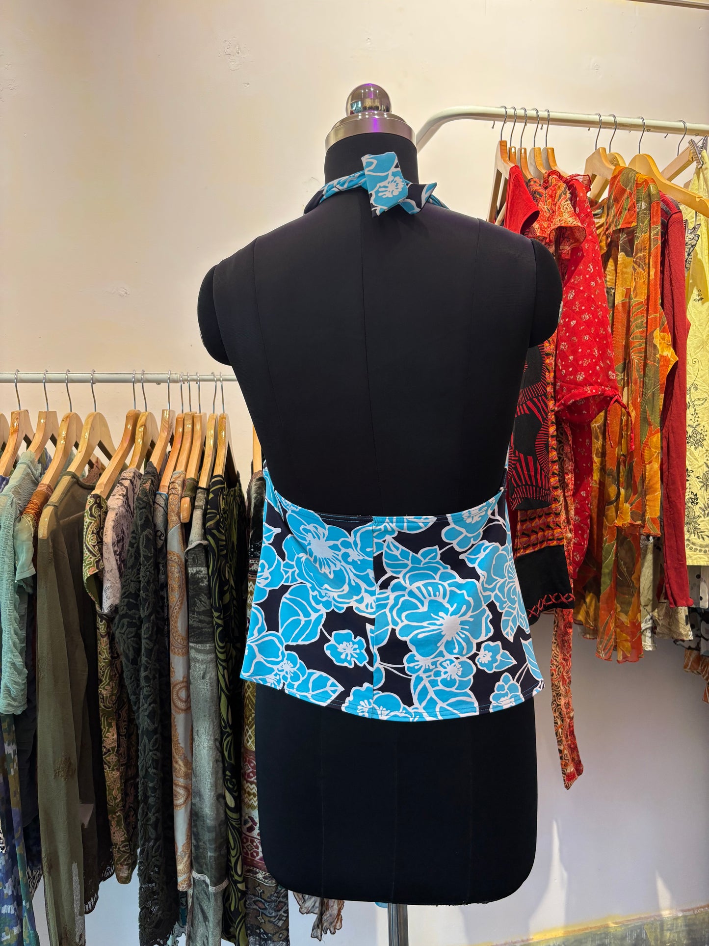 Bloom halter neck top