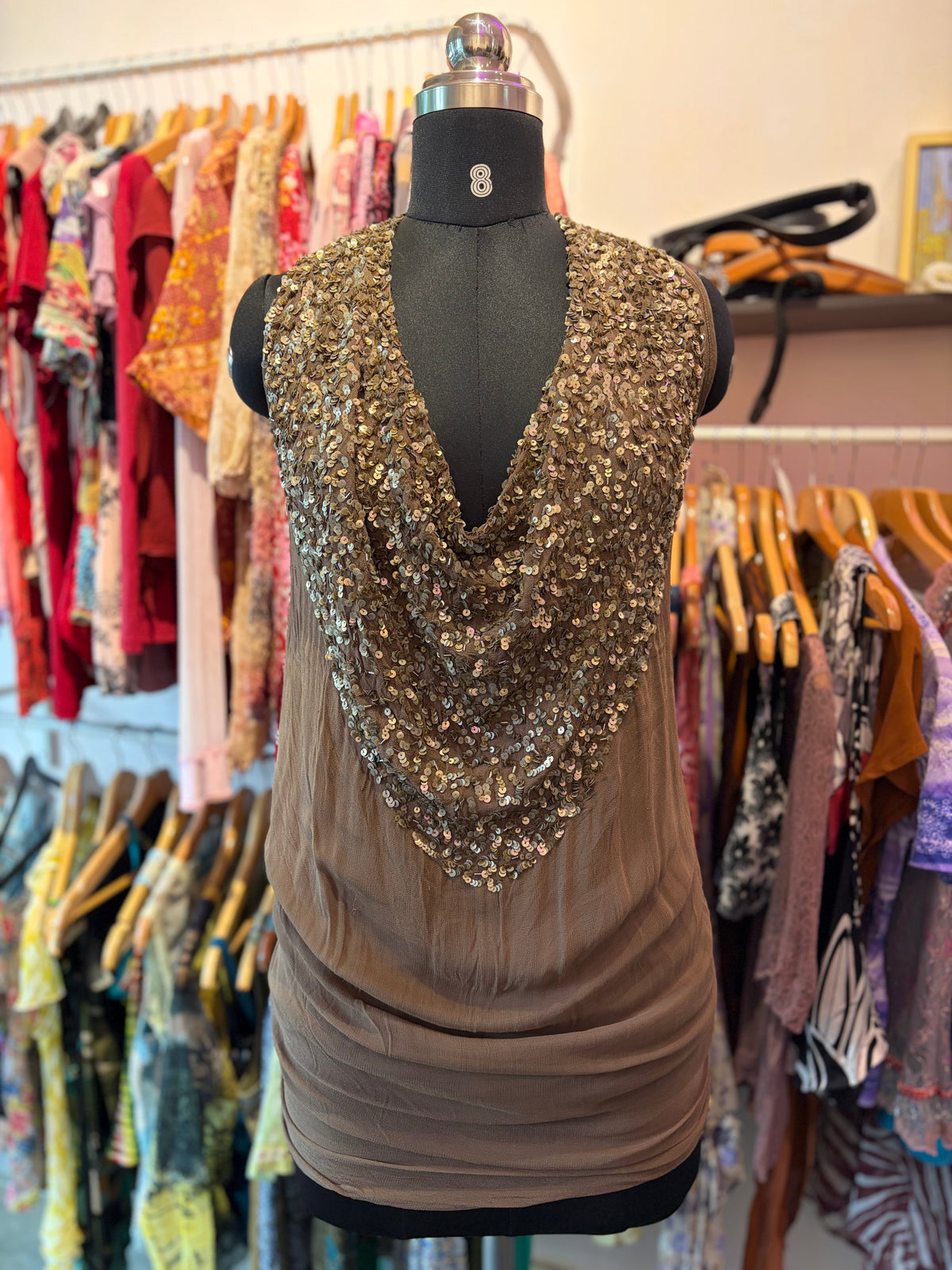 Super vintage sequins top ) amazing back)