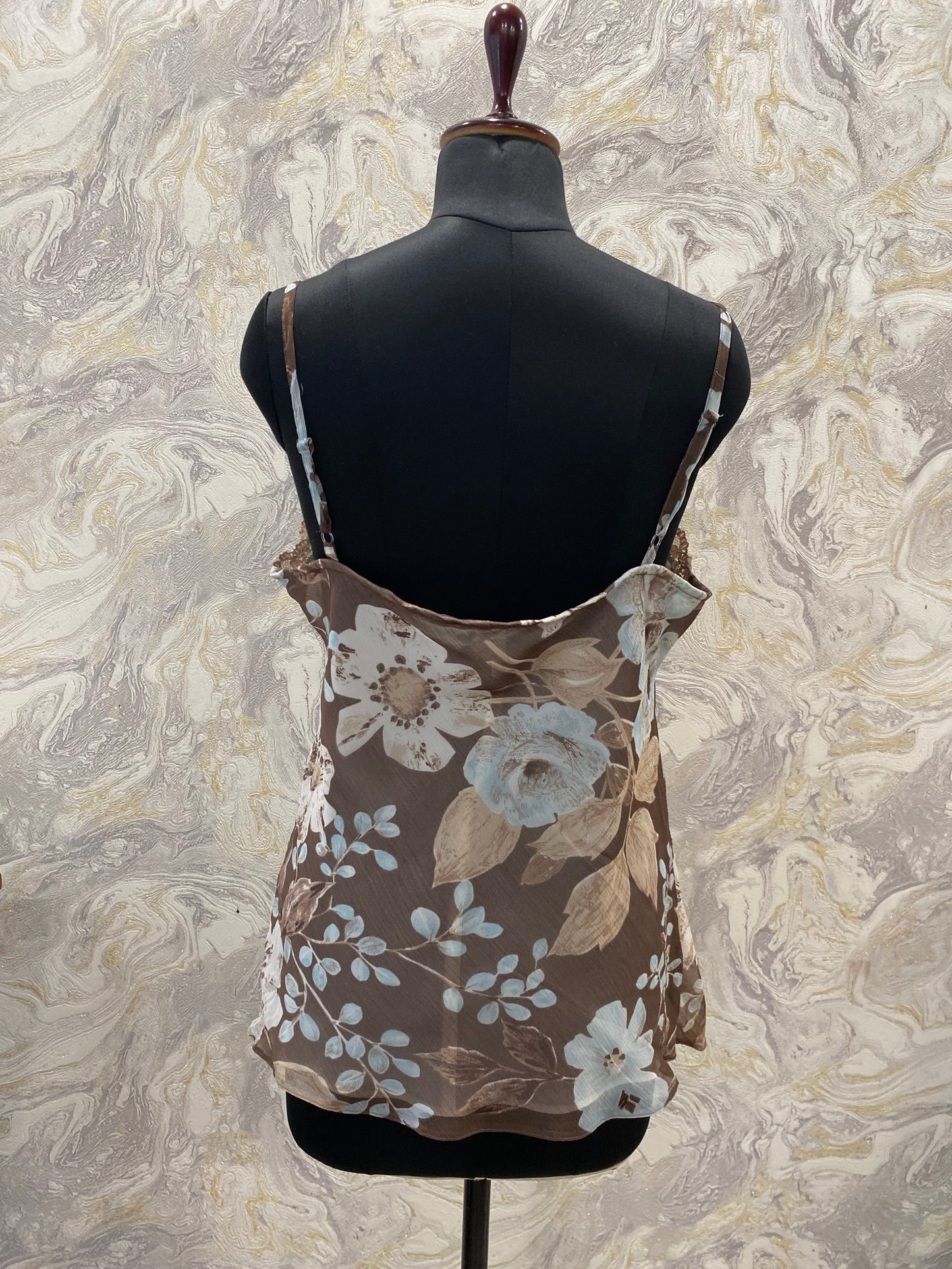 Bloom cami with lacy neckline