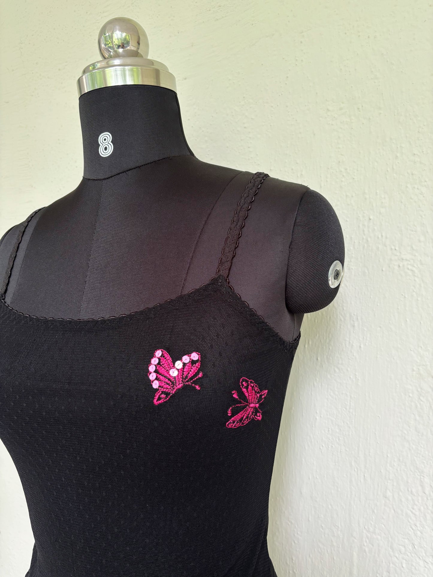 Black heart motif top