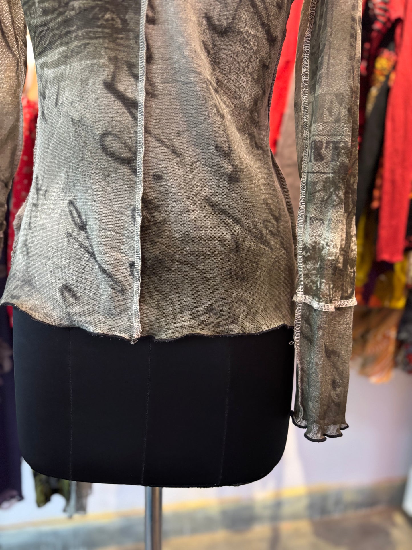 Vintage grey top