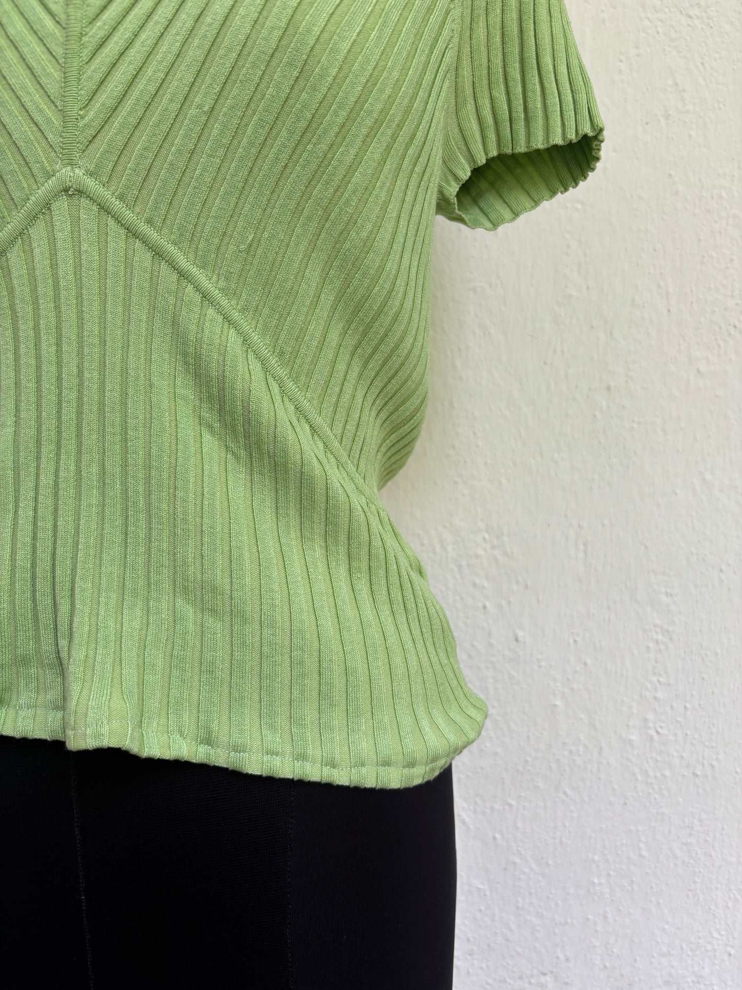 Avocado ribbed top