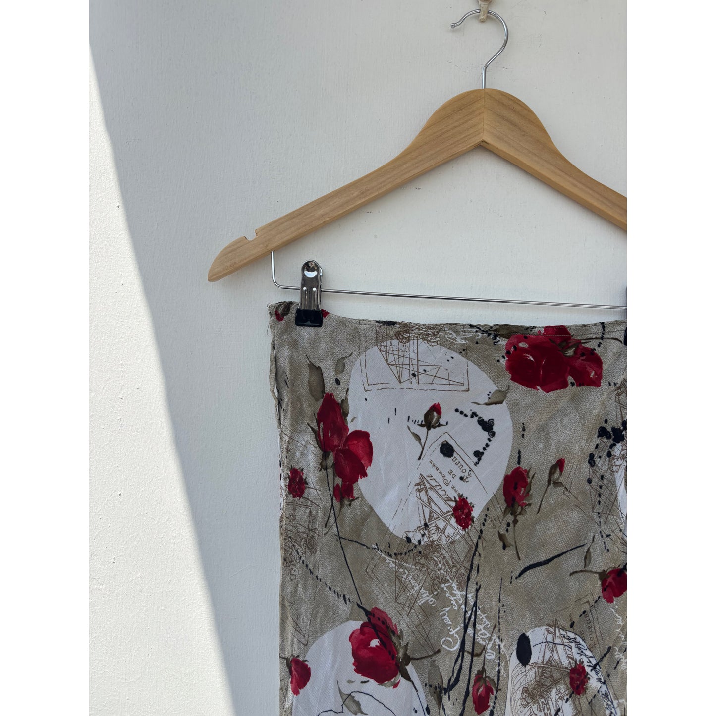 Rose & letters skirt