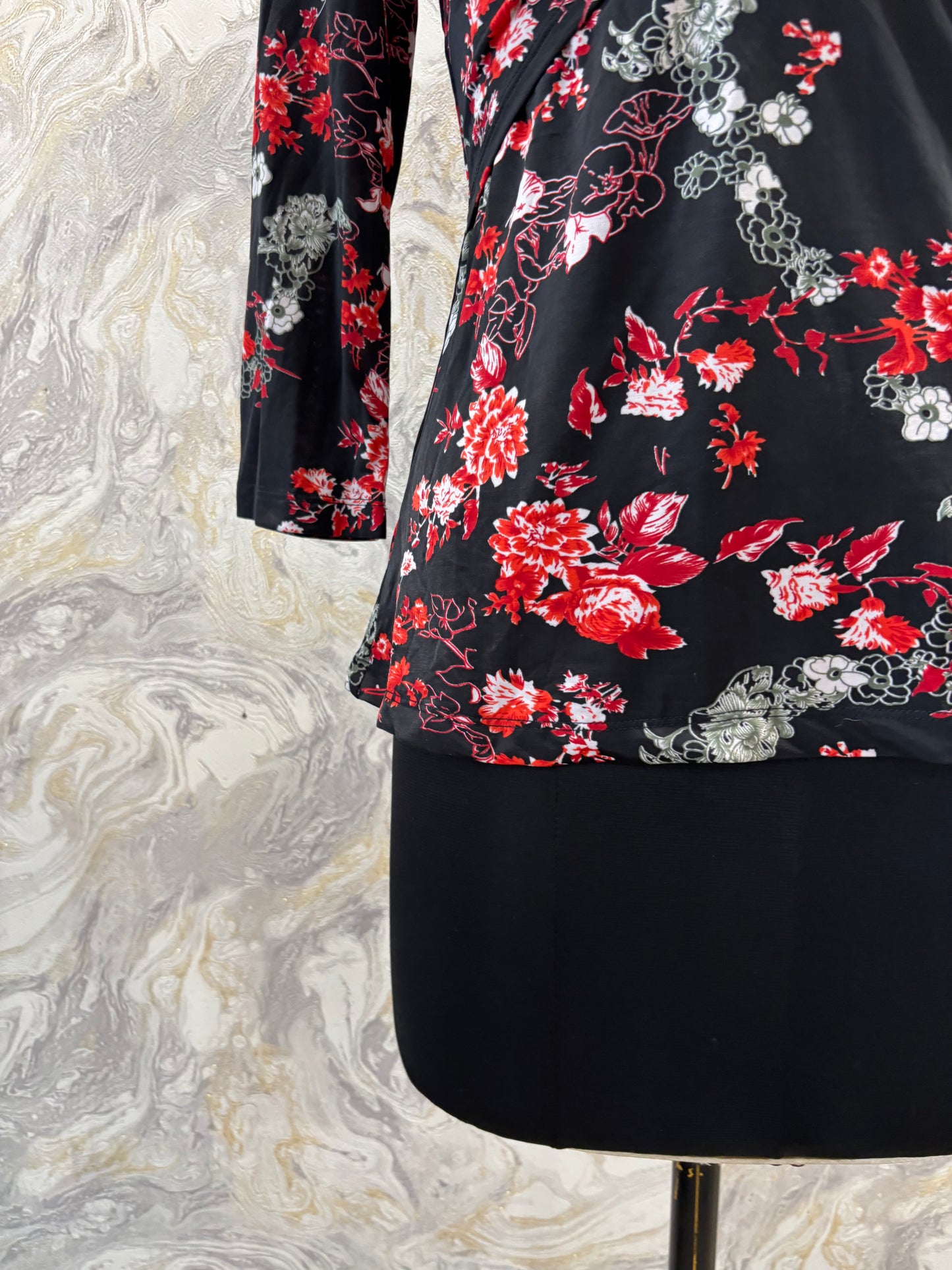 Plum blossom top