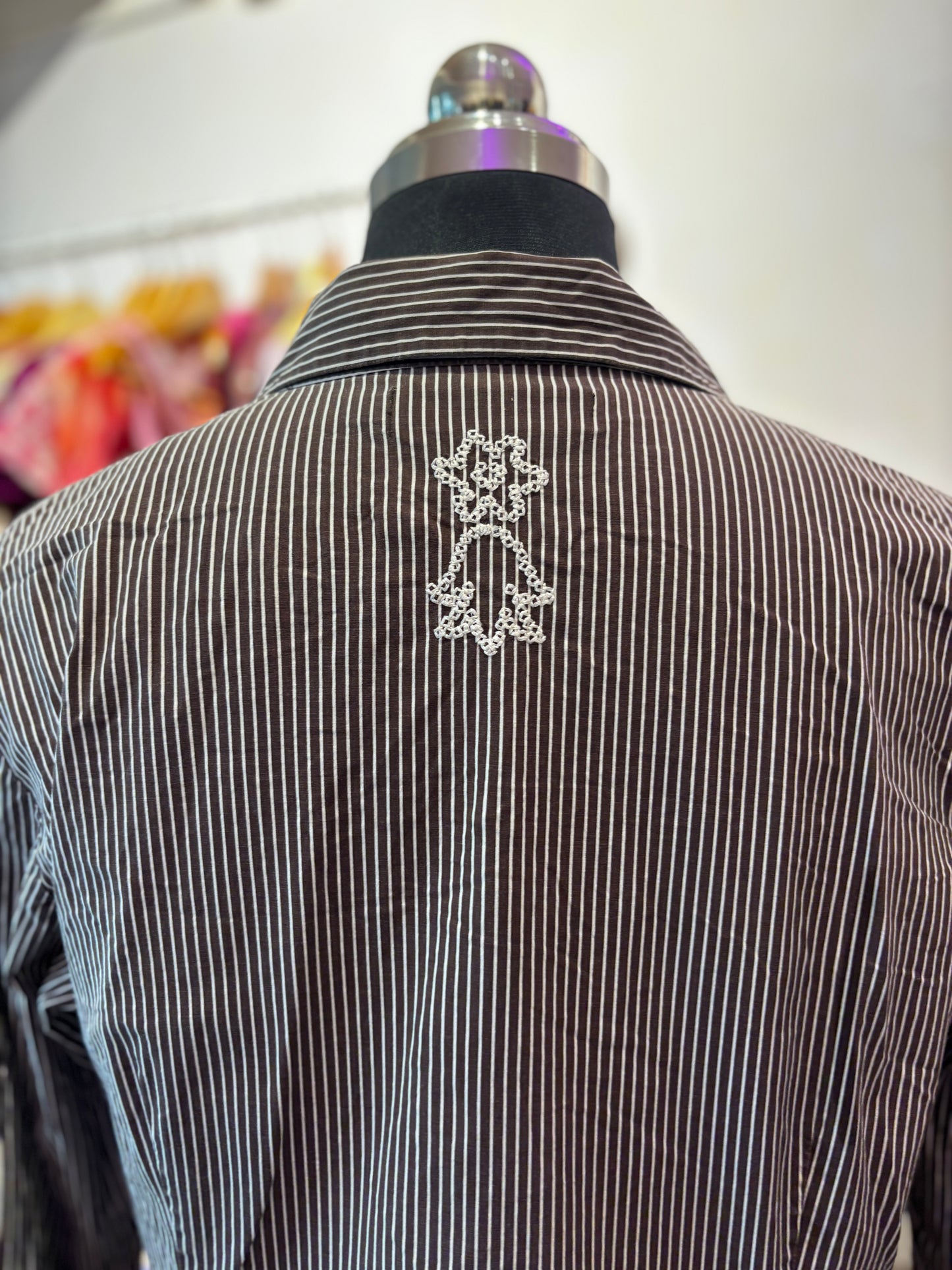 Vintage stripe shirt with embroidery