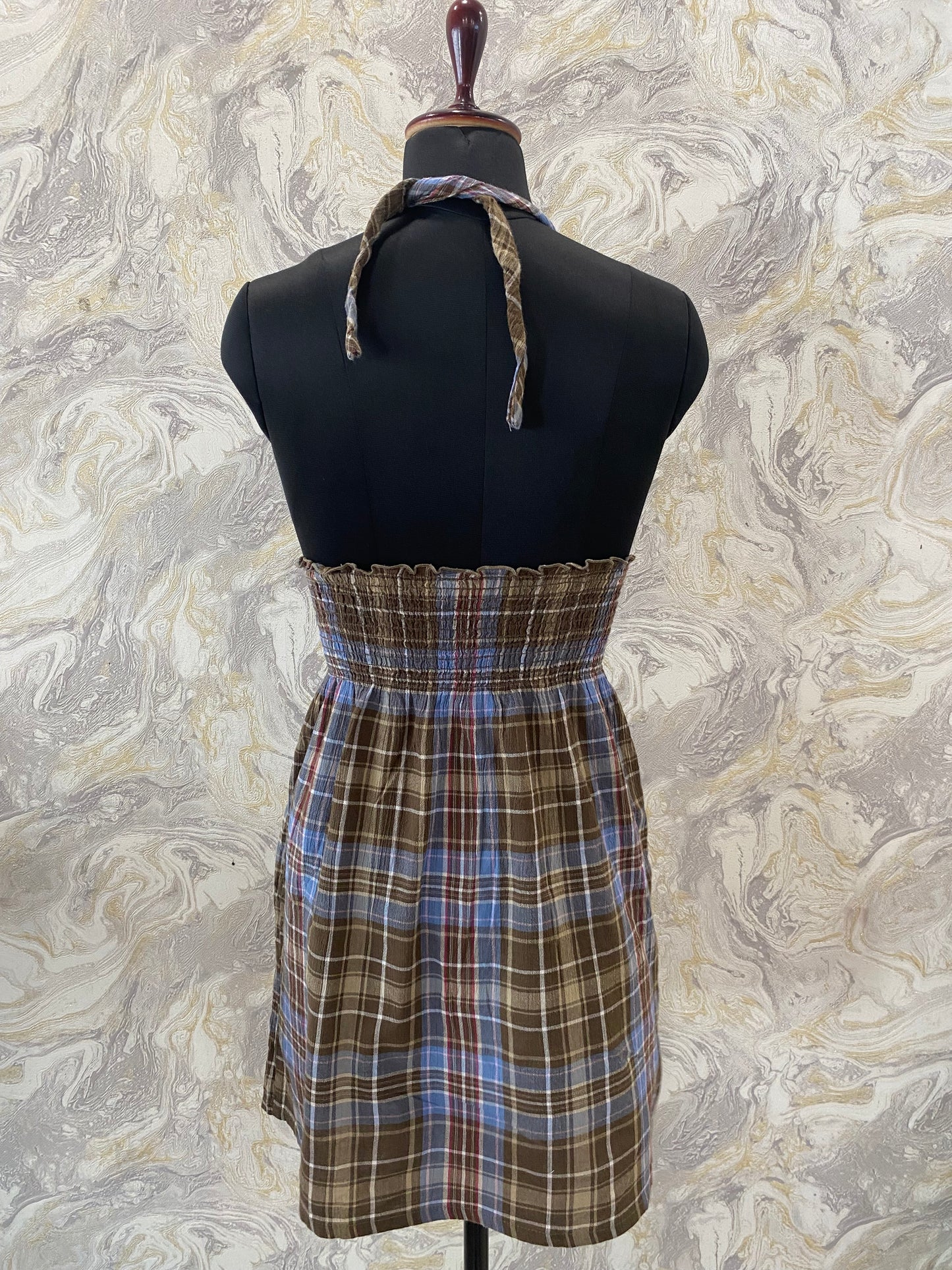 Checkered halter neck