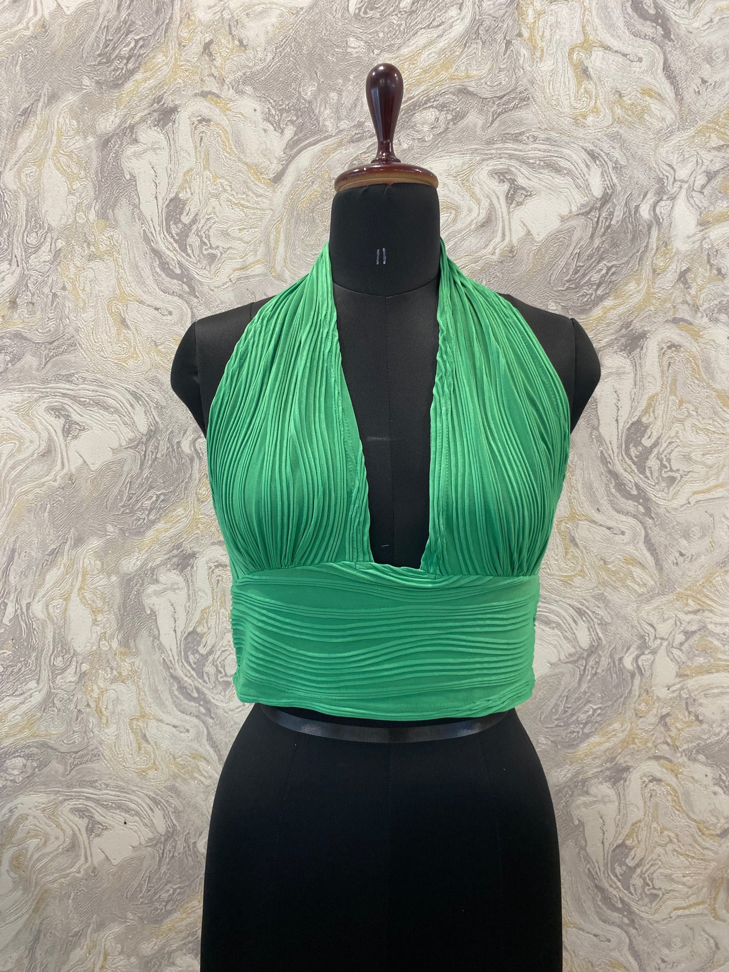 Textured halter neck