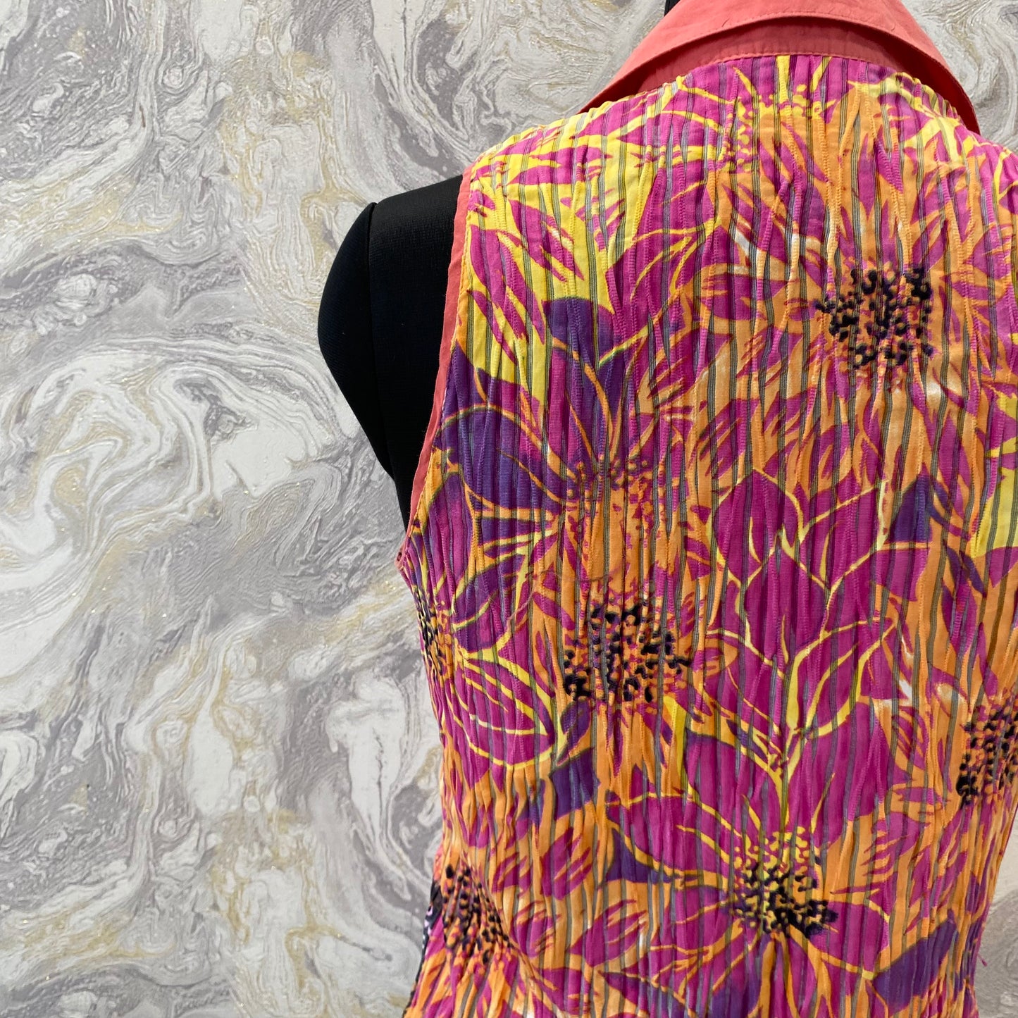 Artsy collar top with zipper
