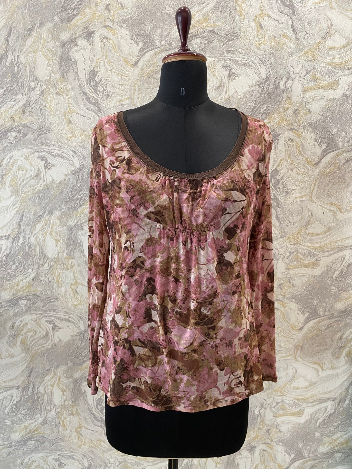 Pink autumnal top