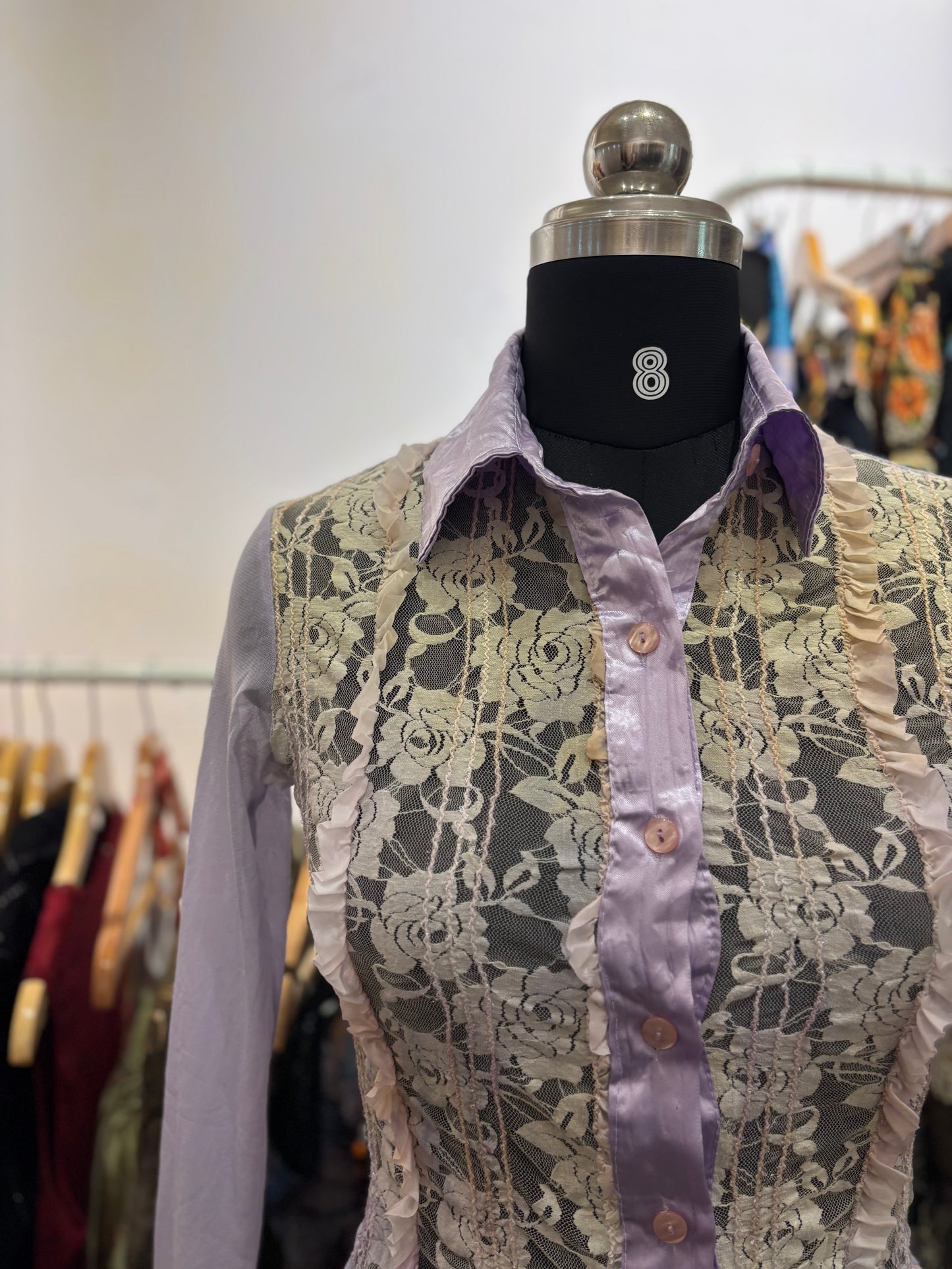 Vintage lilac lacy shirt