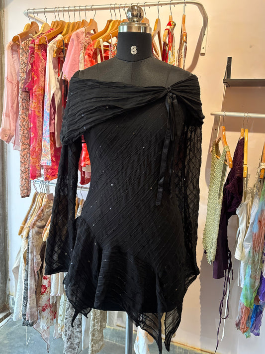 2000’s off shoulder dress