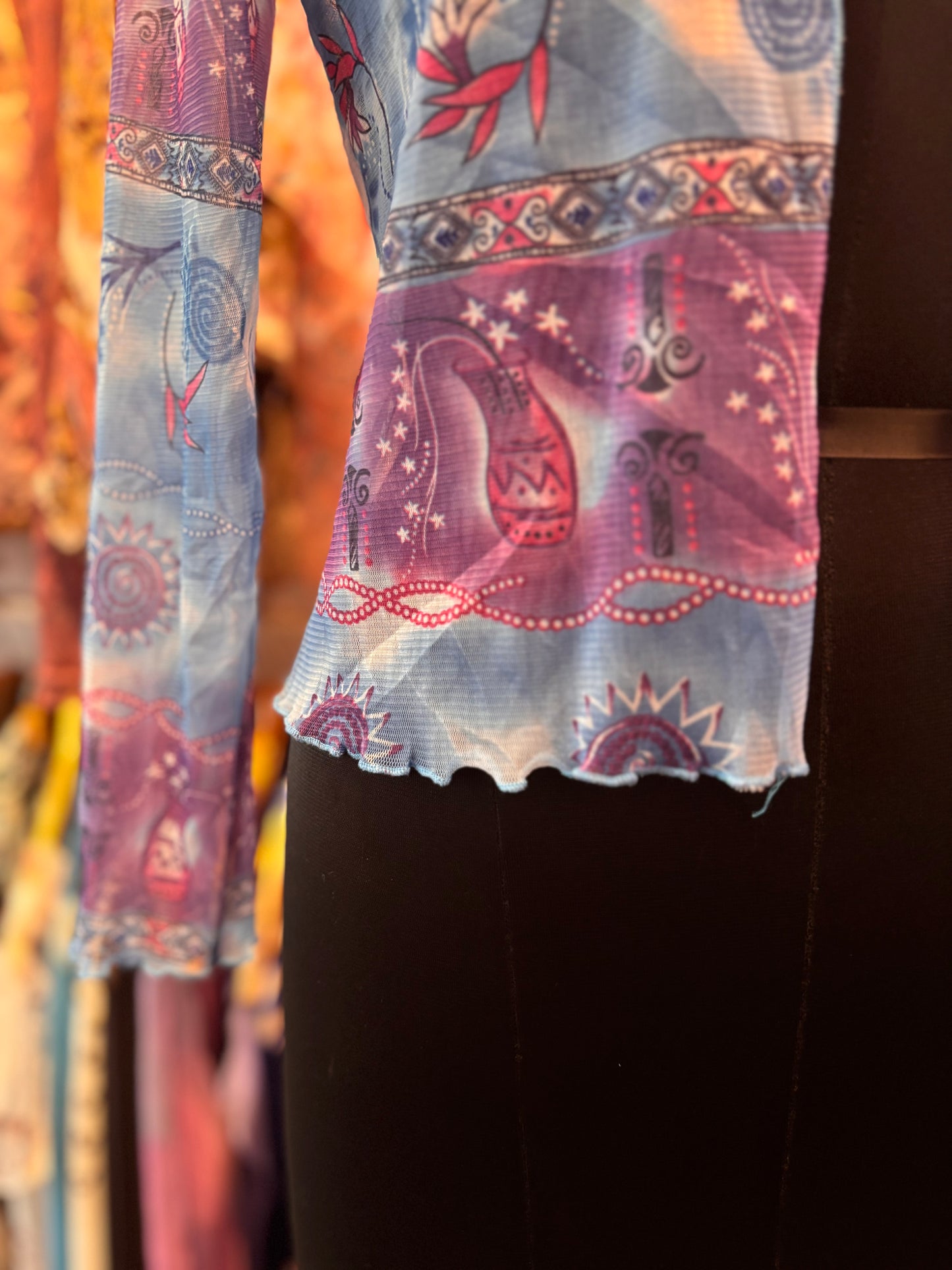 2000’s front tie top