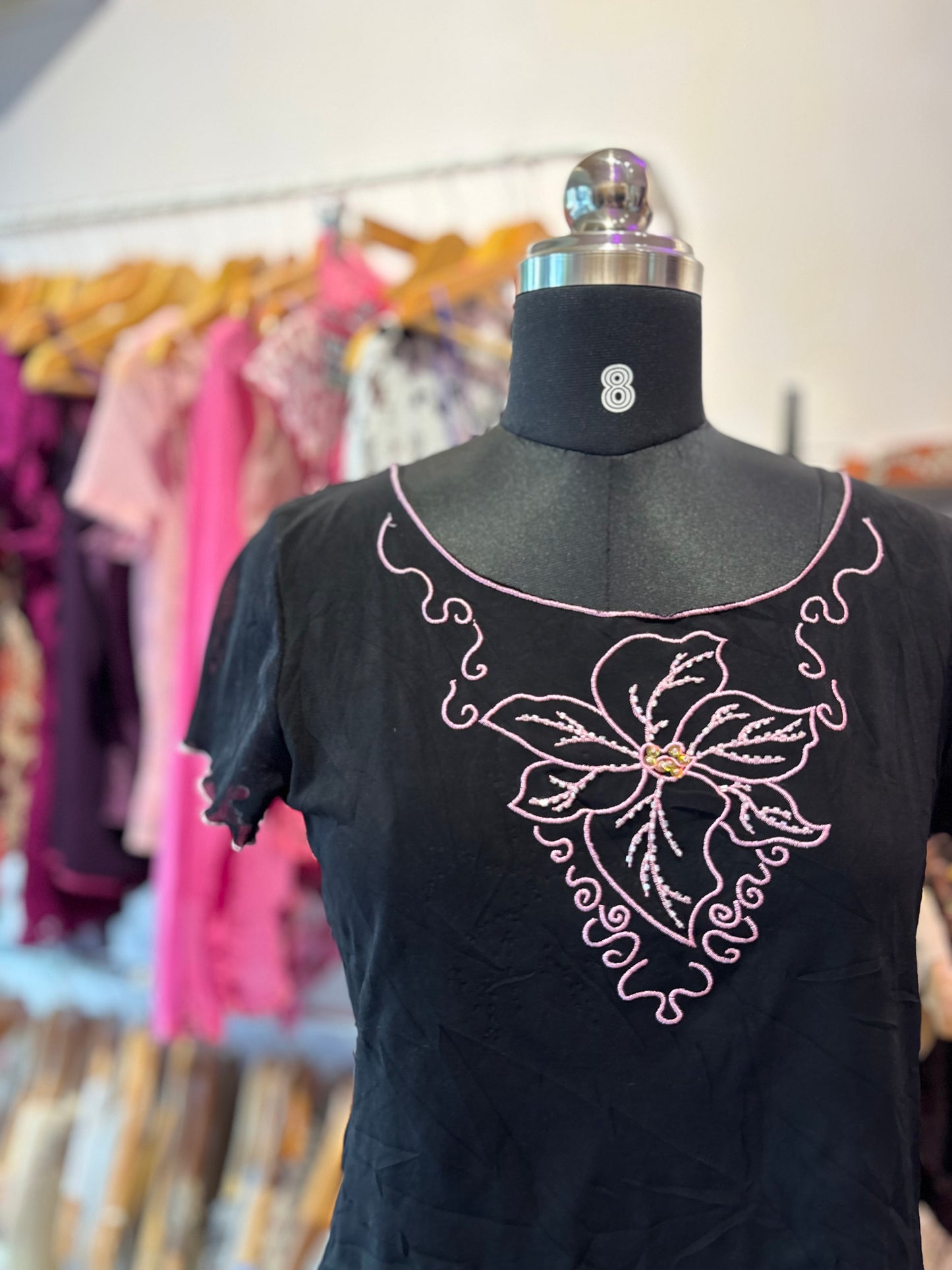 Vintage flower embroidered top