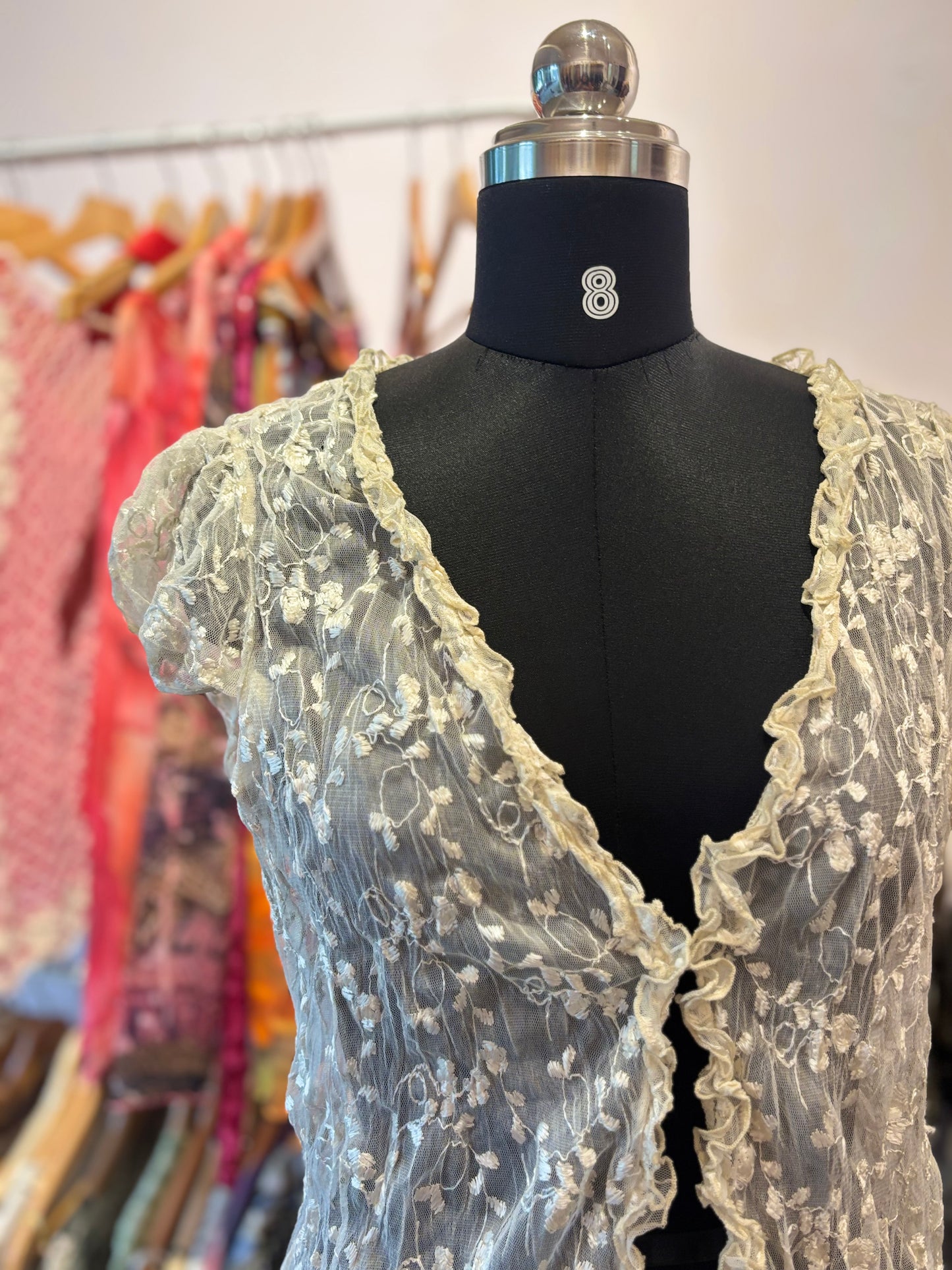 Crinkled embroidered top