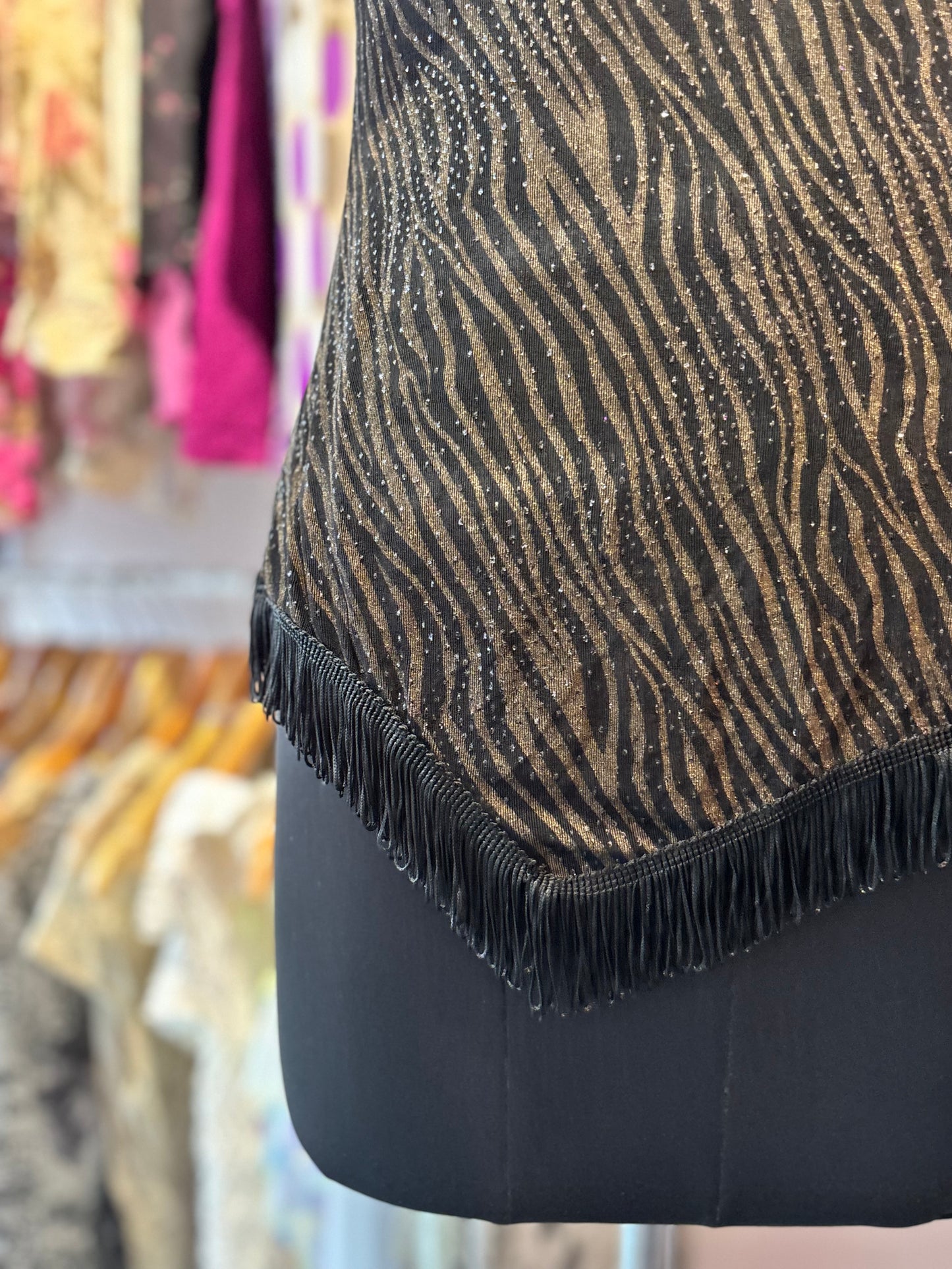 The vintage top with frills