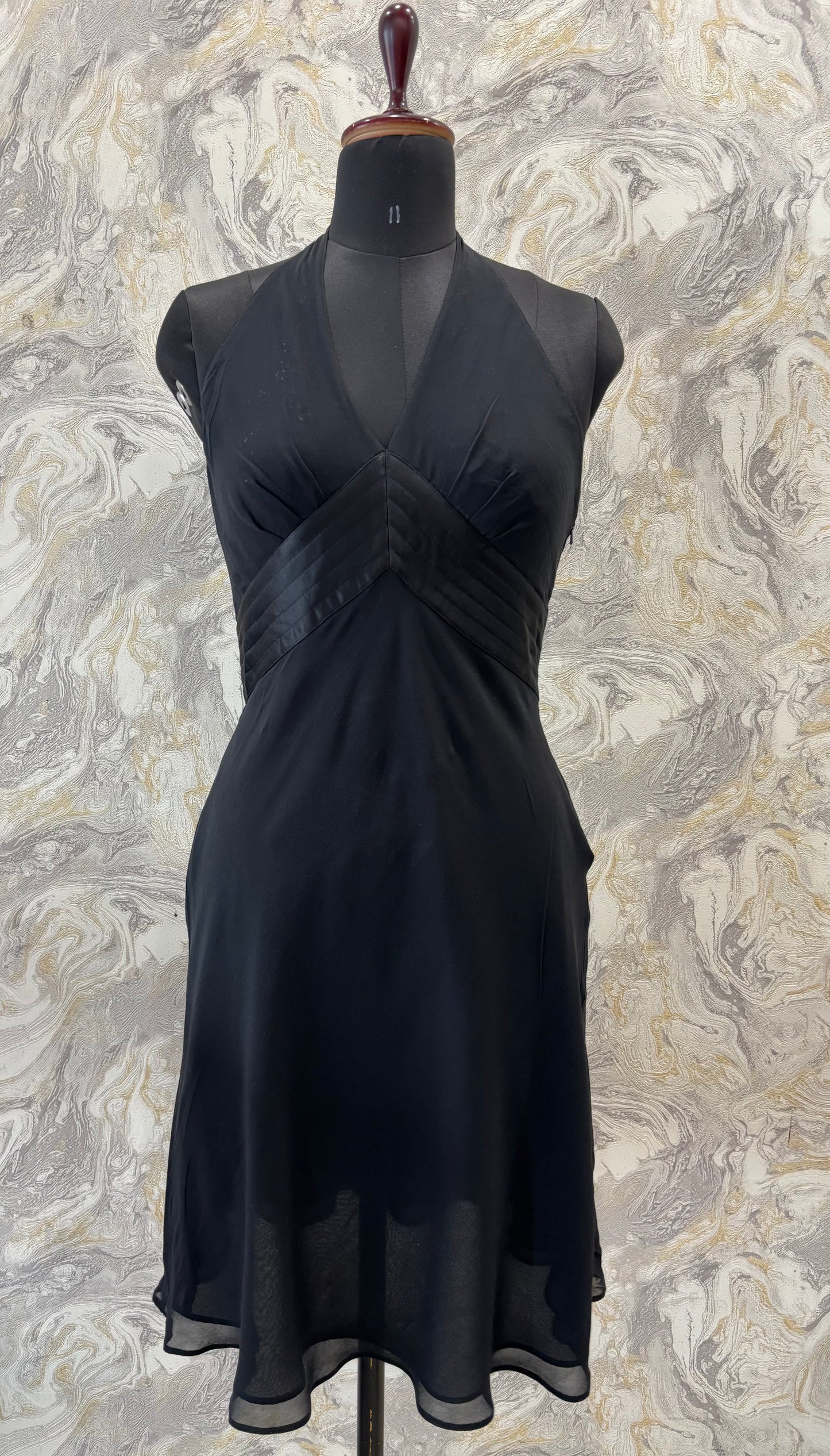 Vintage halter neck with V back