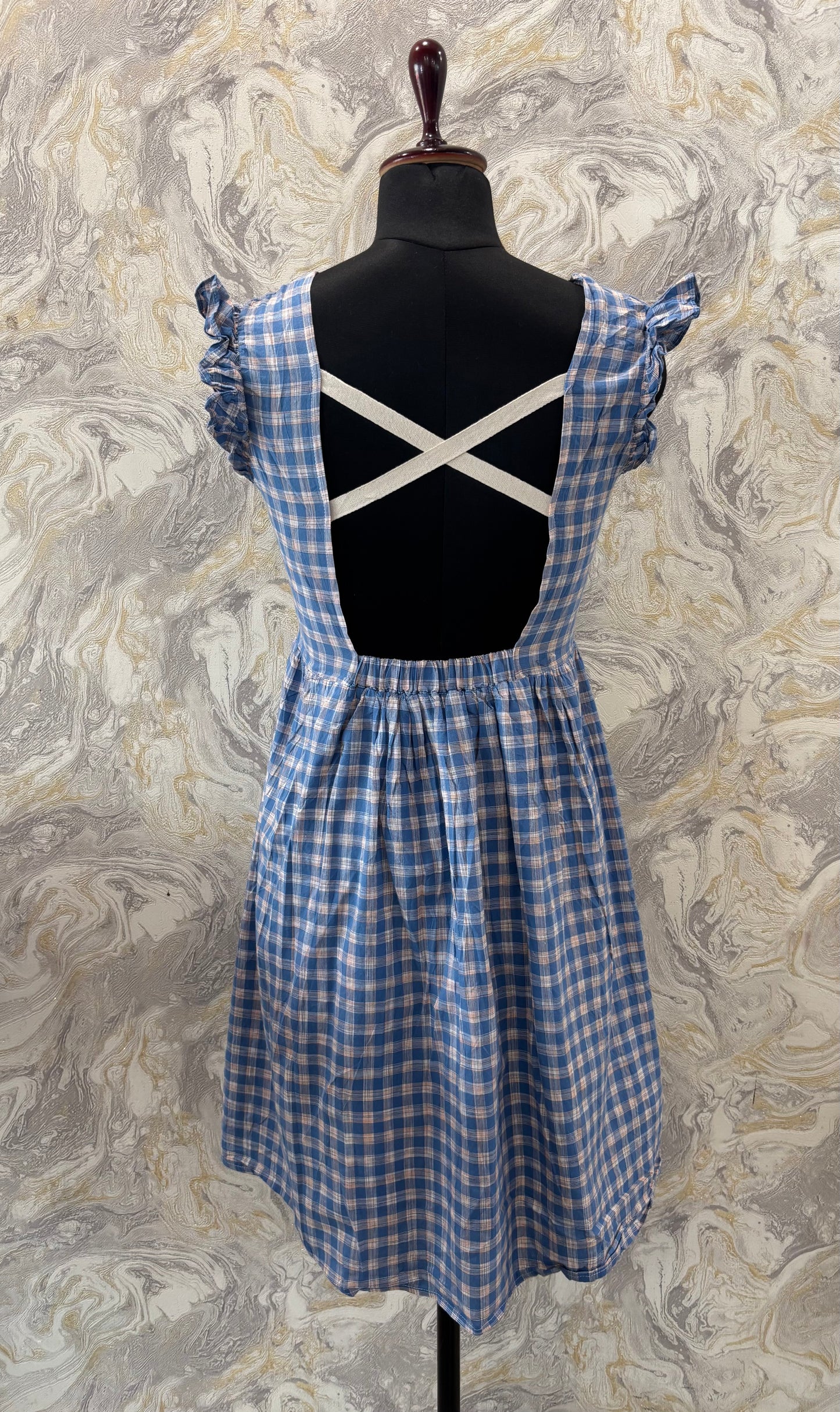 Retro criss cross back dress