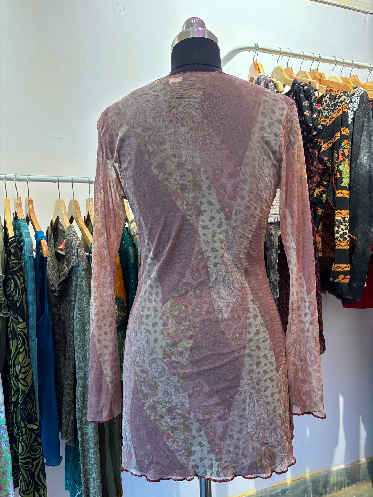 Rare find!Paisley floral top