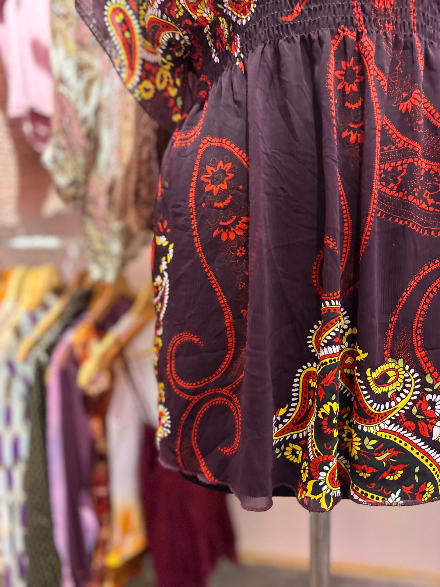 Bloom top with sequins neckine