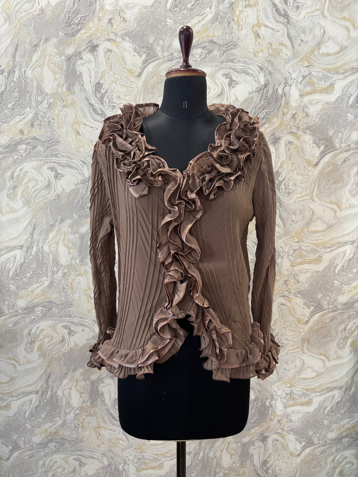 Ruffled neckline pleated top