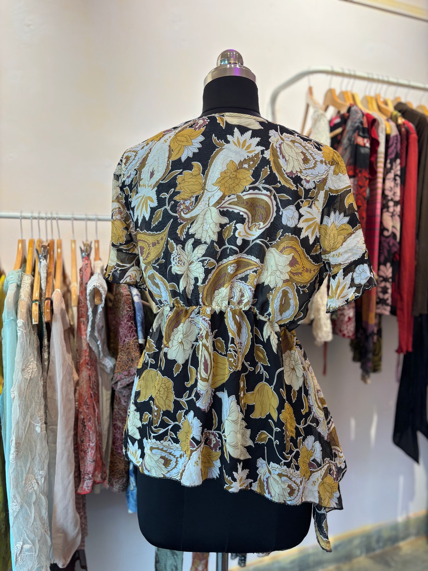 Y2k floral paisley top with belt buckle