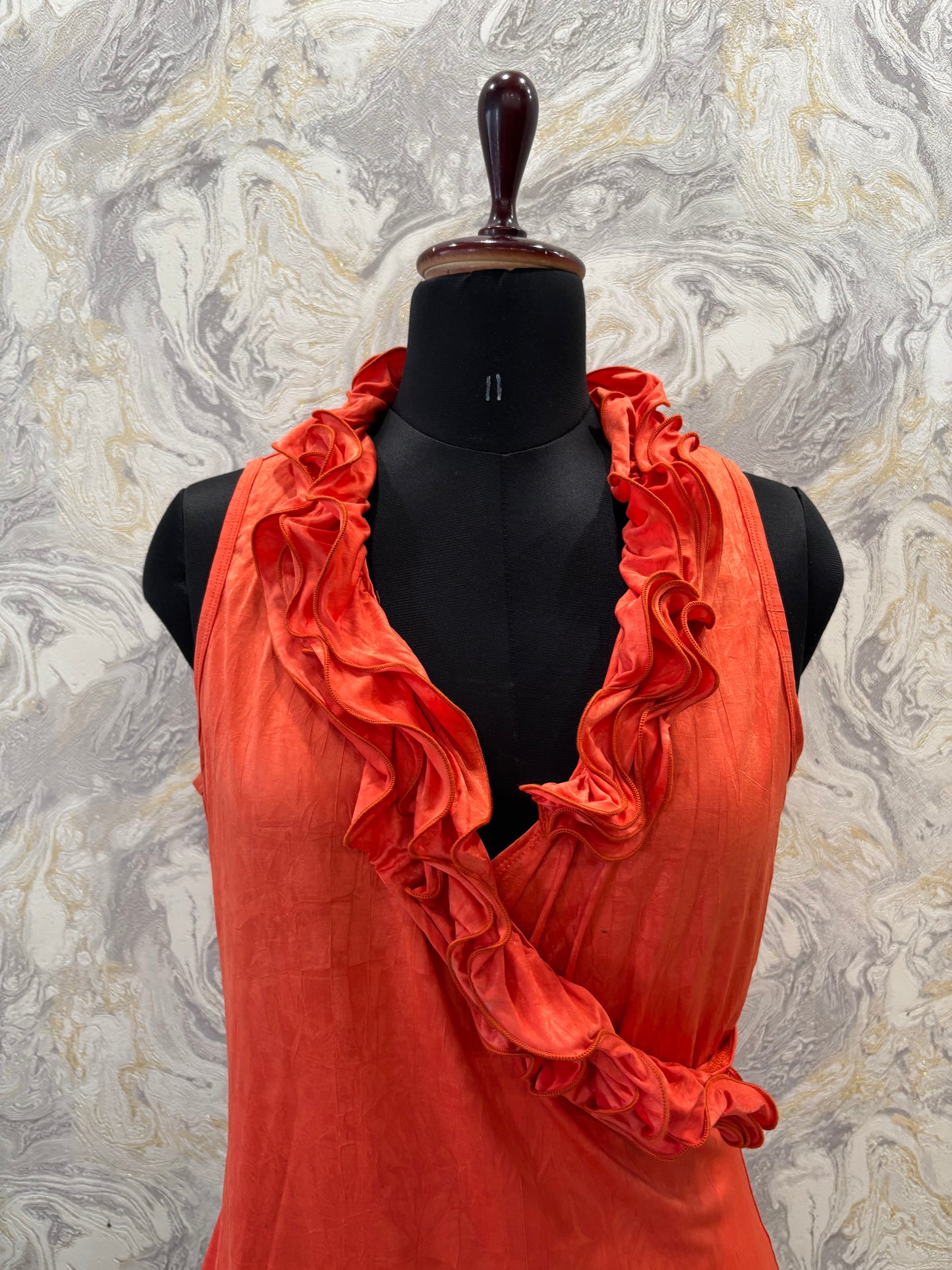 Ruffle neck vintage beauty